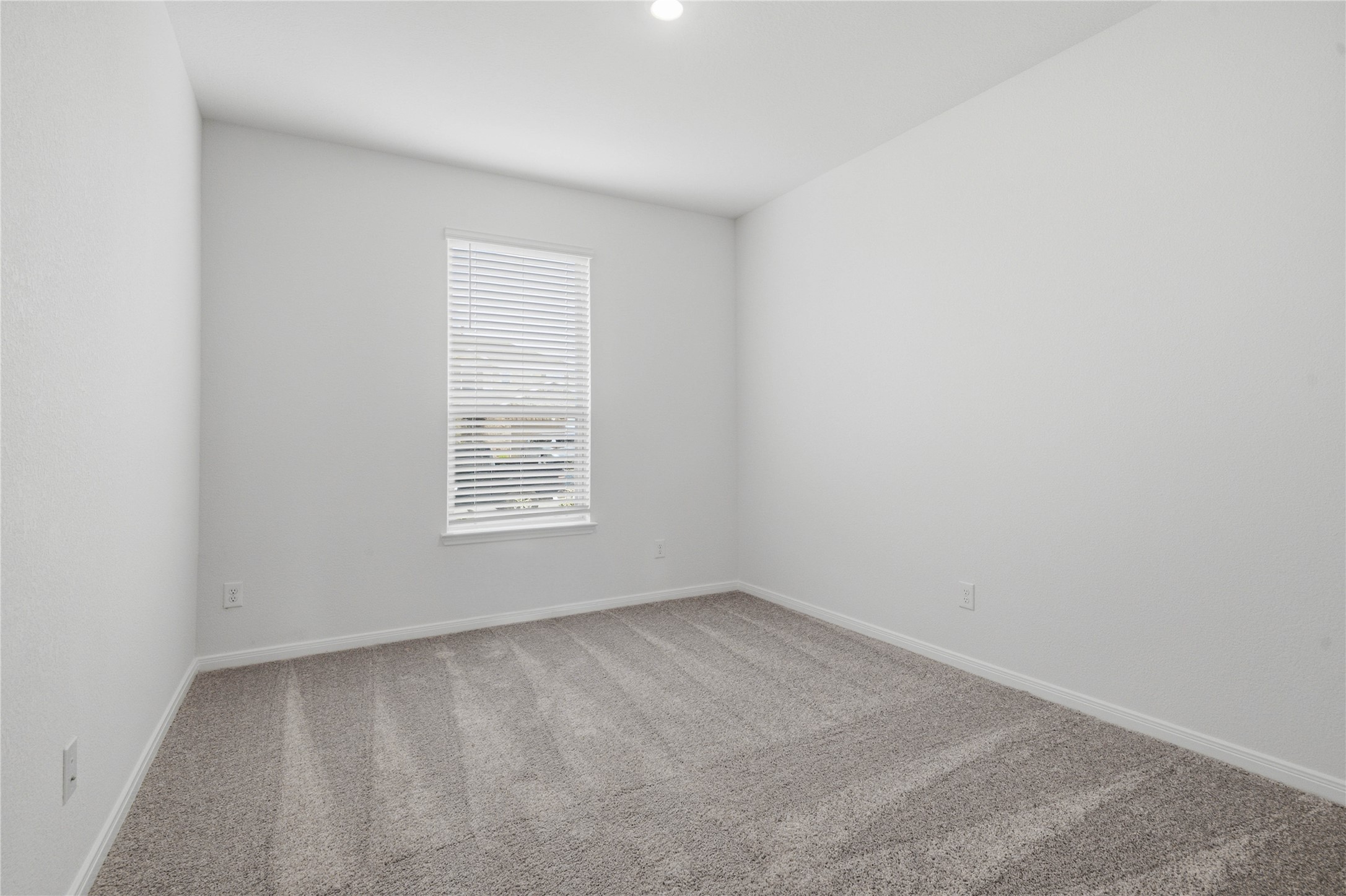 7810 Mica Valley Lane Property Photo 5