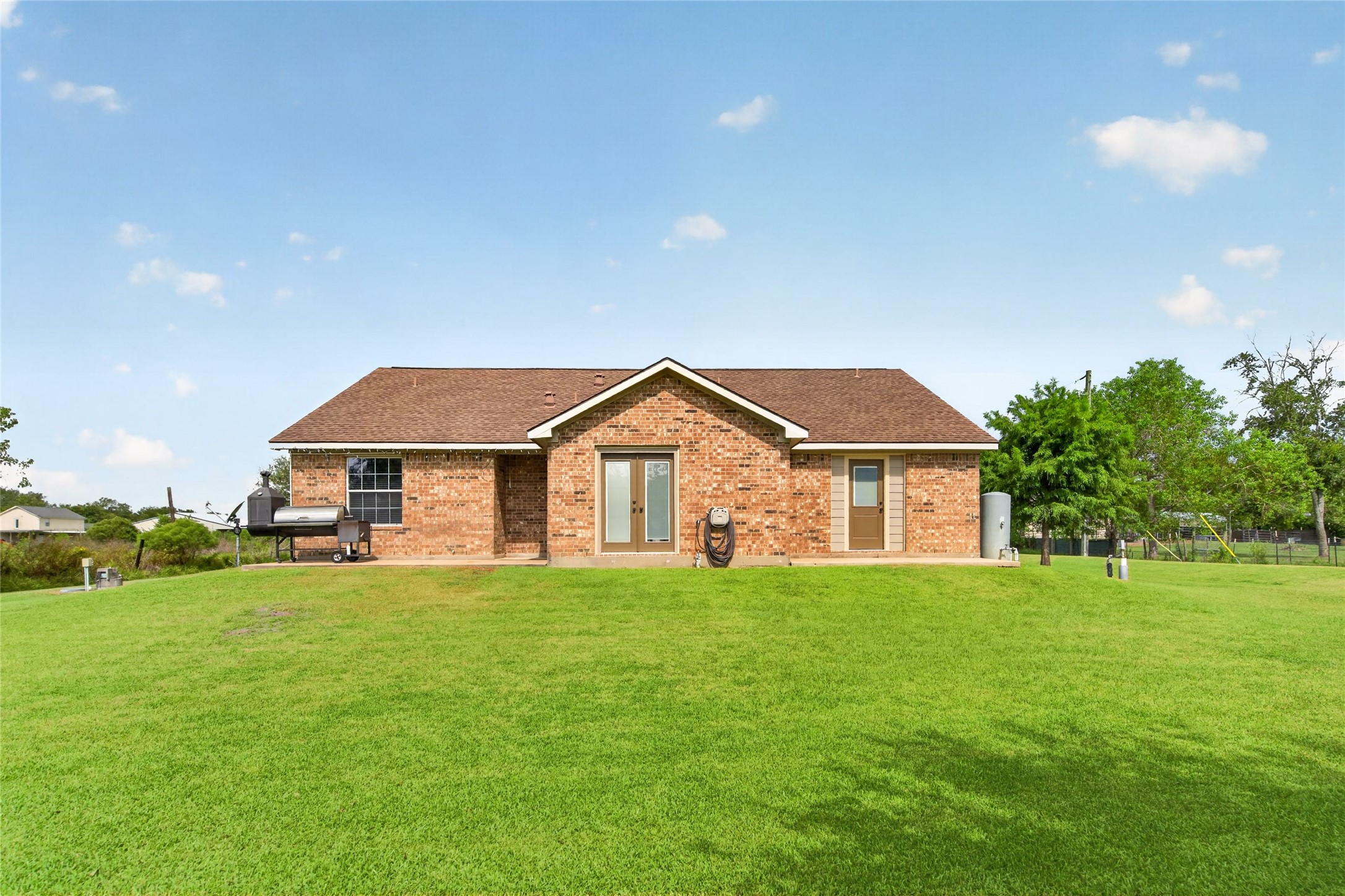 4933 1/2 Powers Ln Property Photo 30