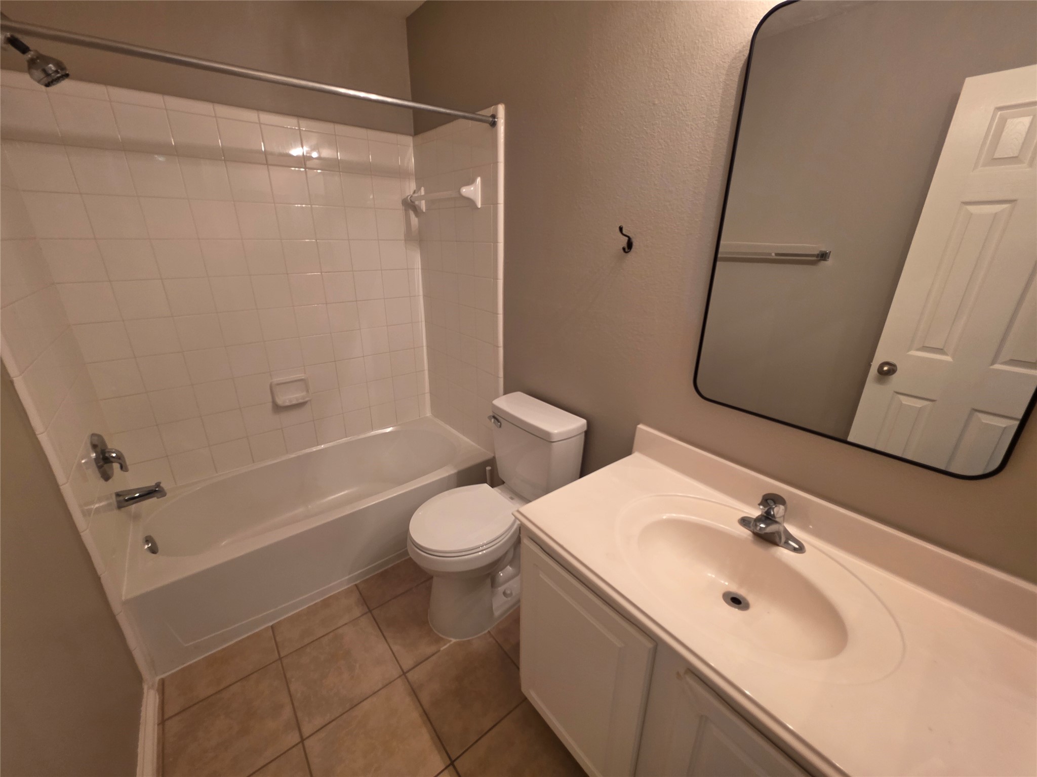 94 N Burberry Park Circle N Property Photo 12
