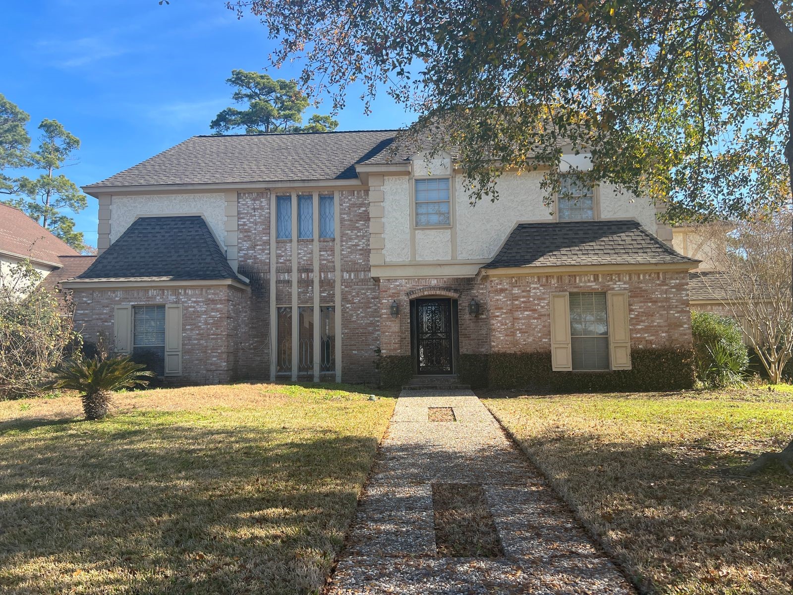 16702 Mandeville Court Property Photo 1