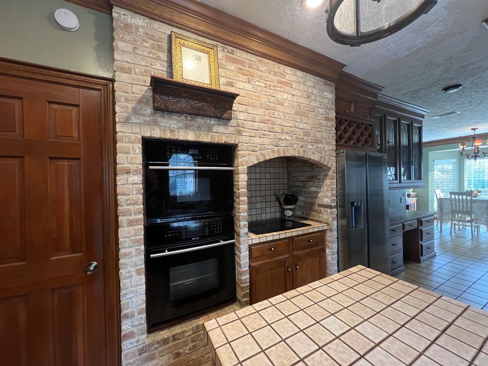 16702 Mandeville Court Property Photo 4