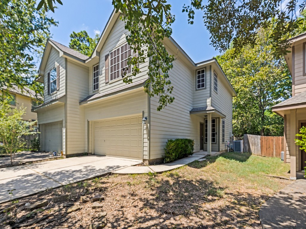 151 N Burberry Park Circle Property Photo 3