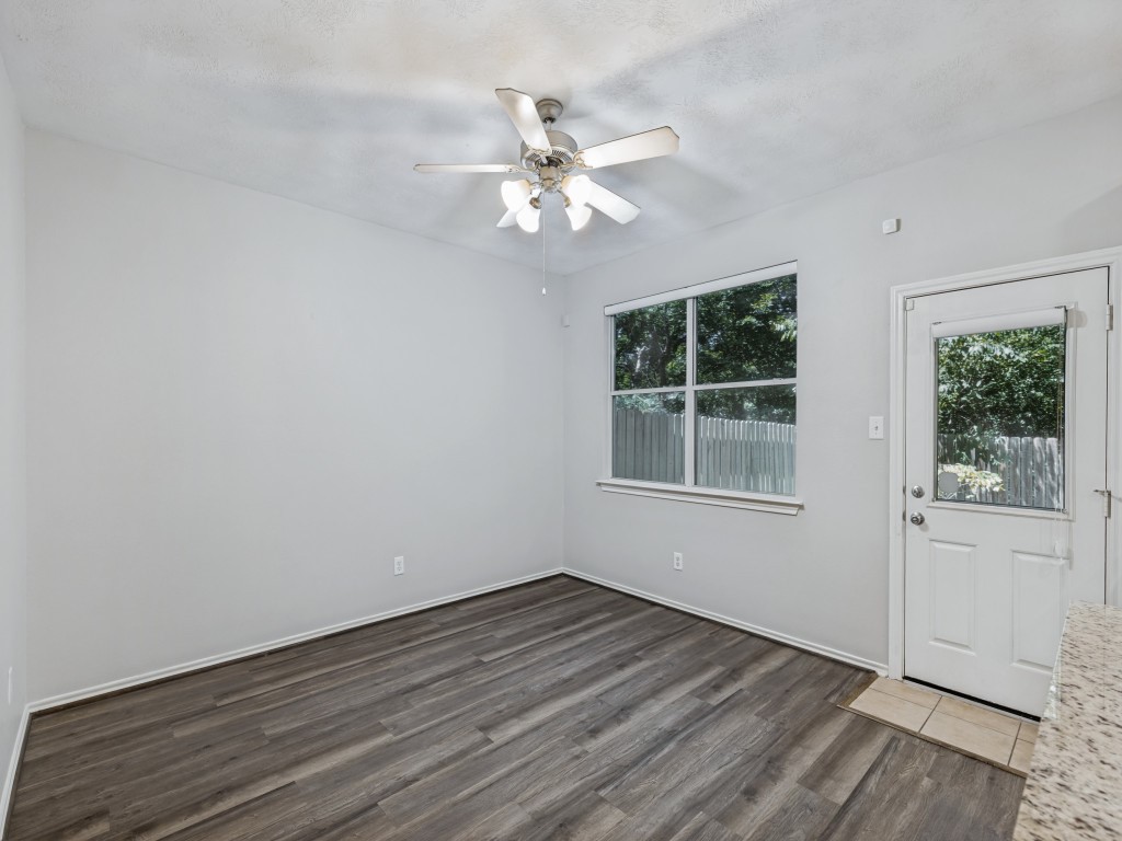 151 N Burberry Park Circle Property Photo 15