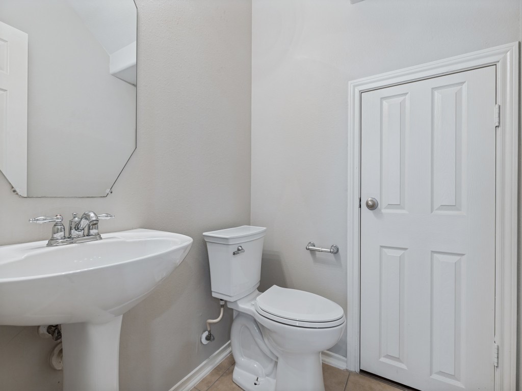 151 N Burberry Park Circle Property Photo 16