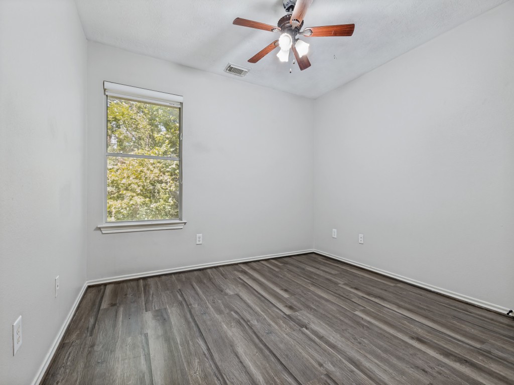 151 N Burberry Park Circle Property Photo 22