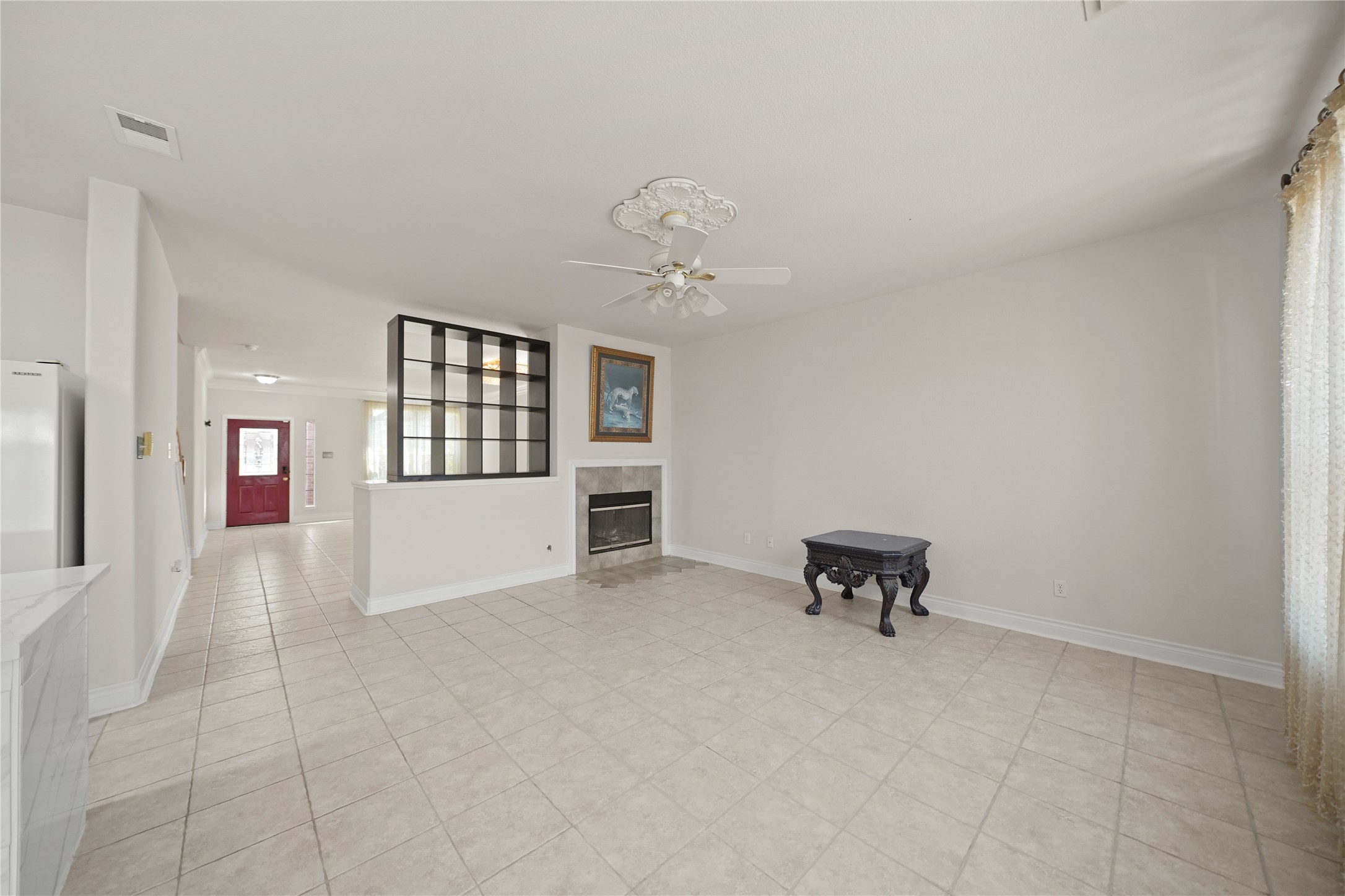 2214 Tremont Trail Lane Property Photo 8