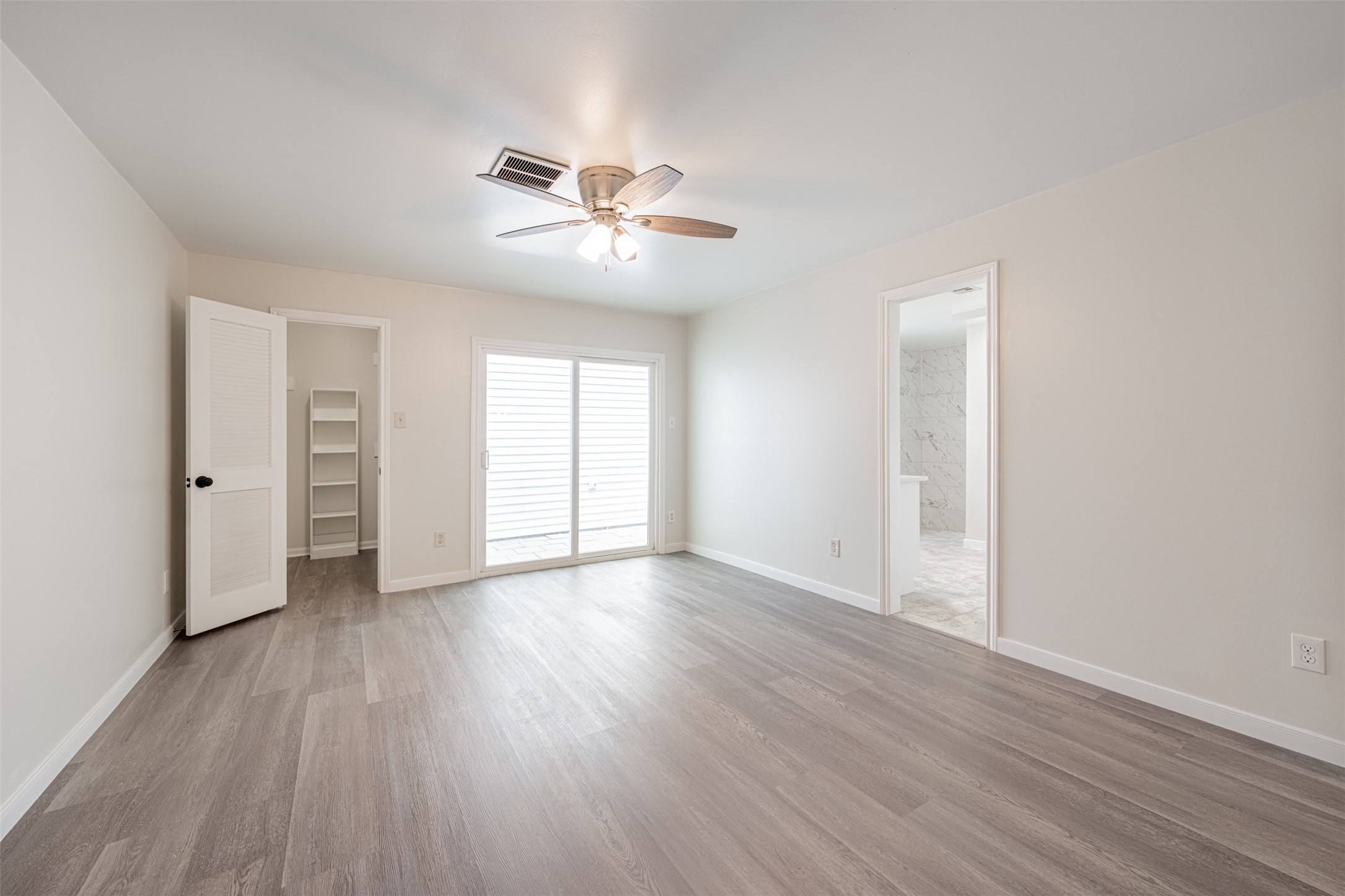 6215 Portal Drive Property Photo 19