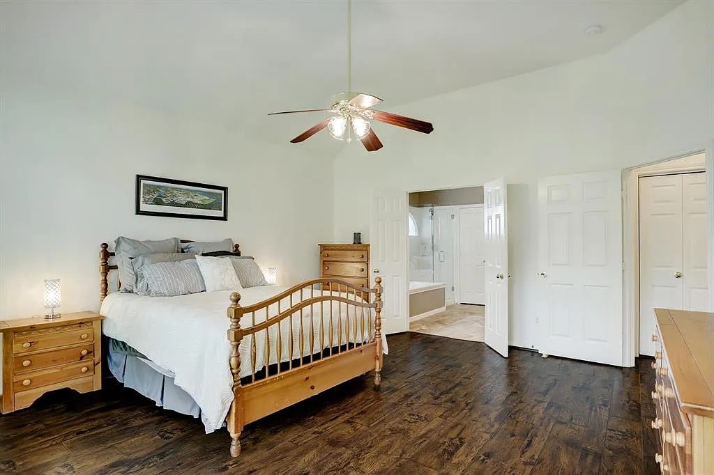 635 Presley Way Property Photo 12