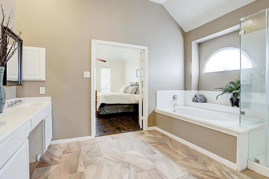 635 Presley Way Property Photo 14