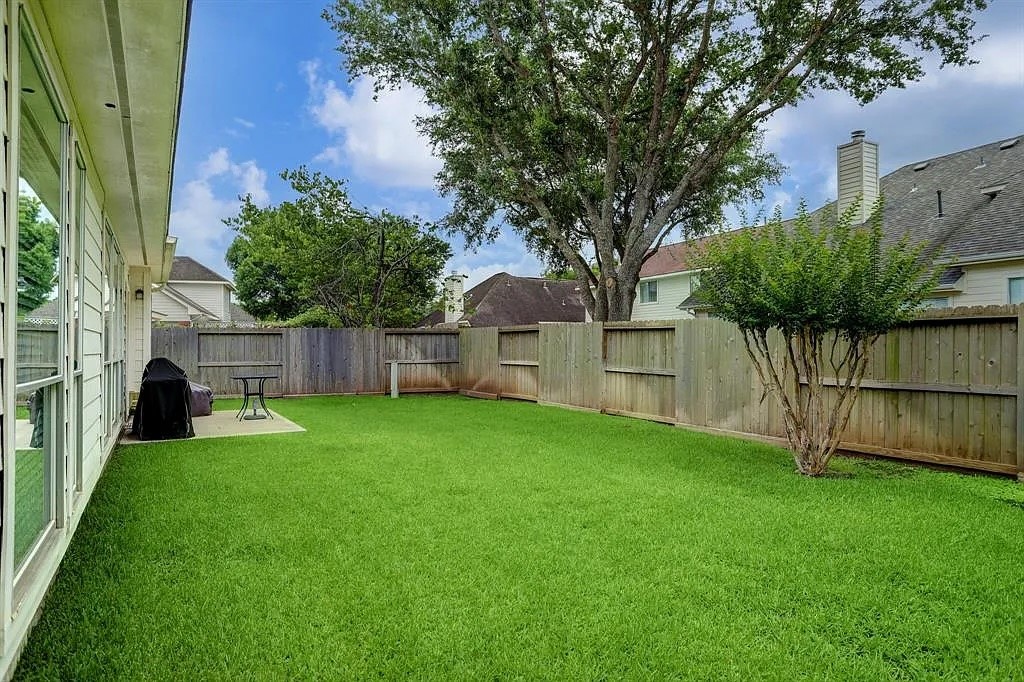 635 Presley Way Property Photo 21