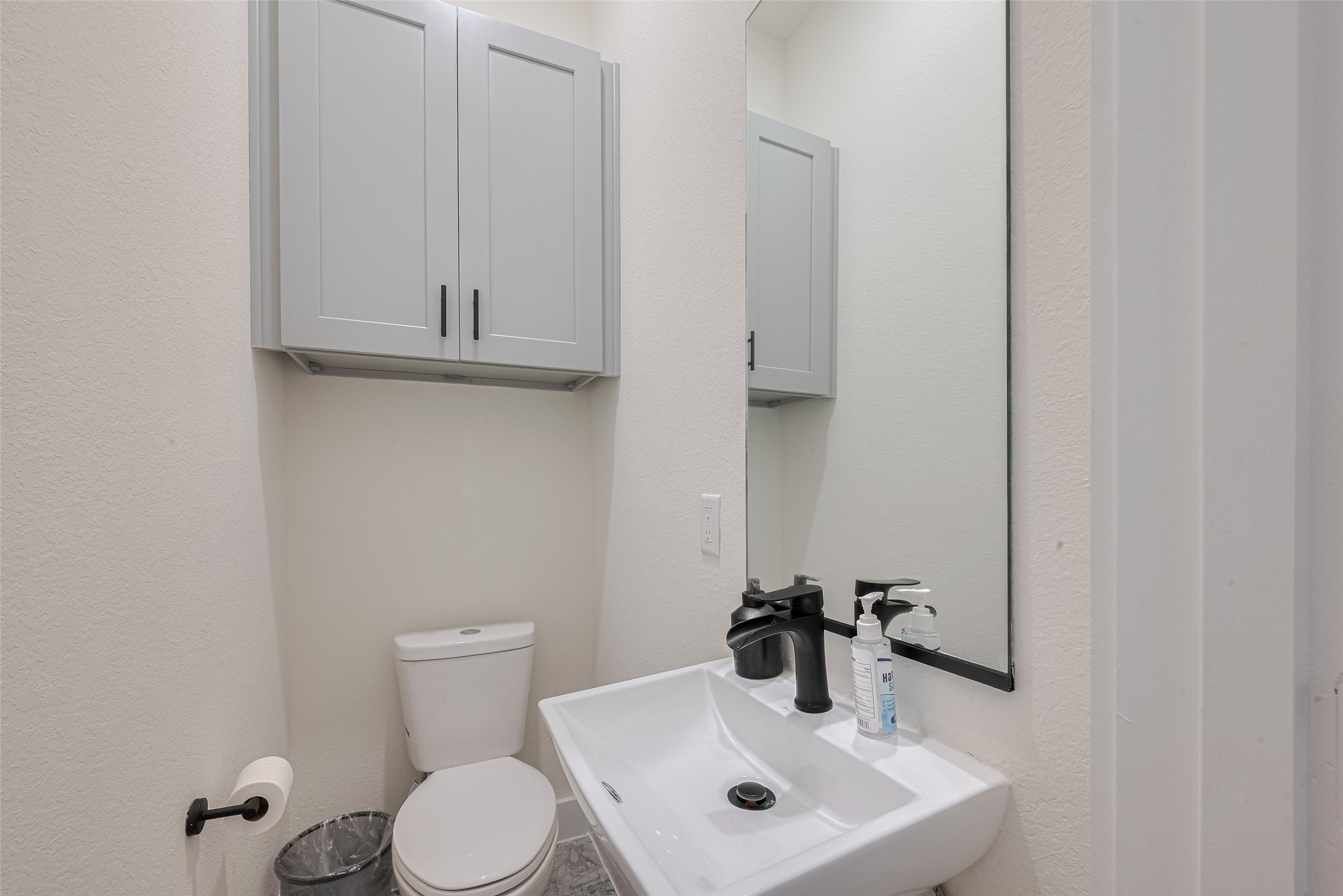 2909 Nagle Street Property Photo 12