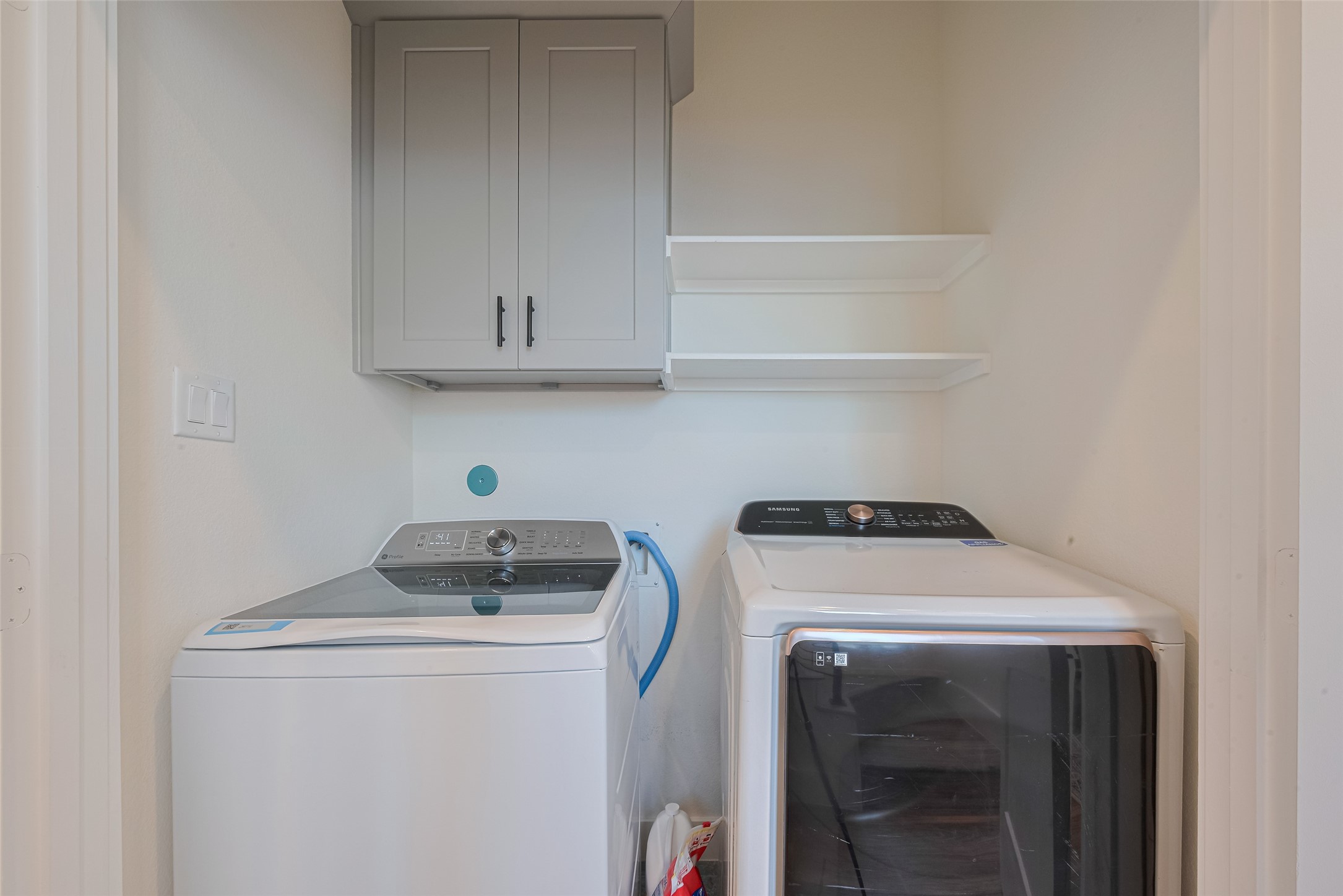 2909 Nagle Street Property Photo 13