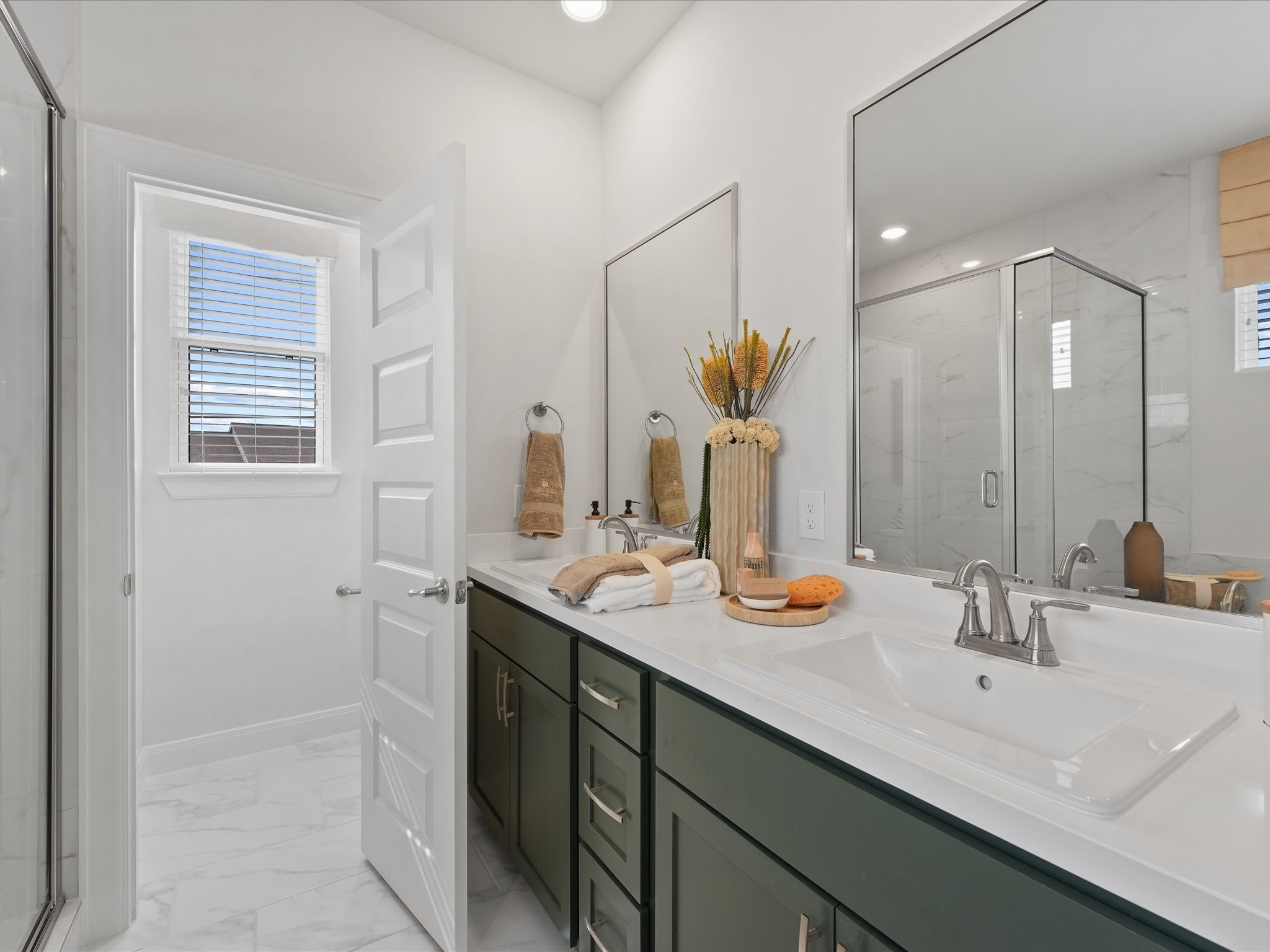 9217 Washington Heights Property Photo 24