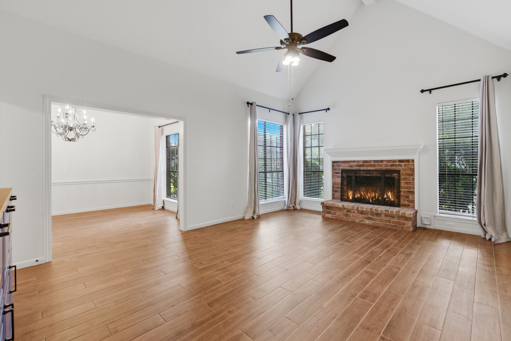 5626 Spring Lodge Drive Property Photo 6
