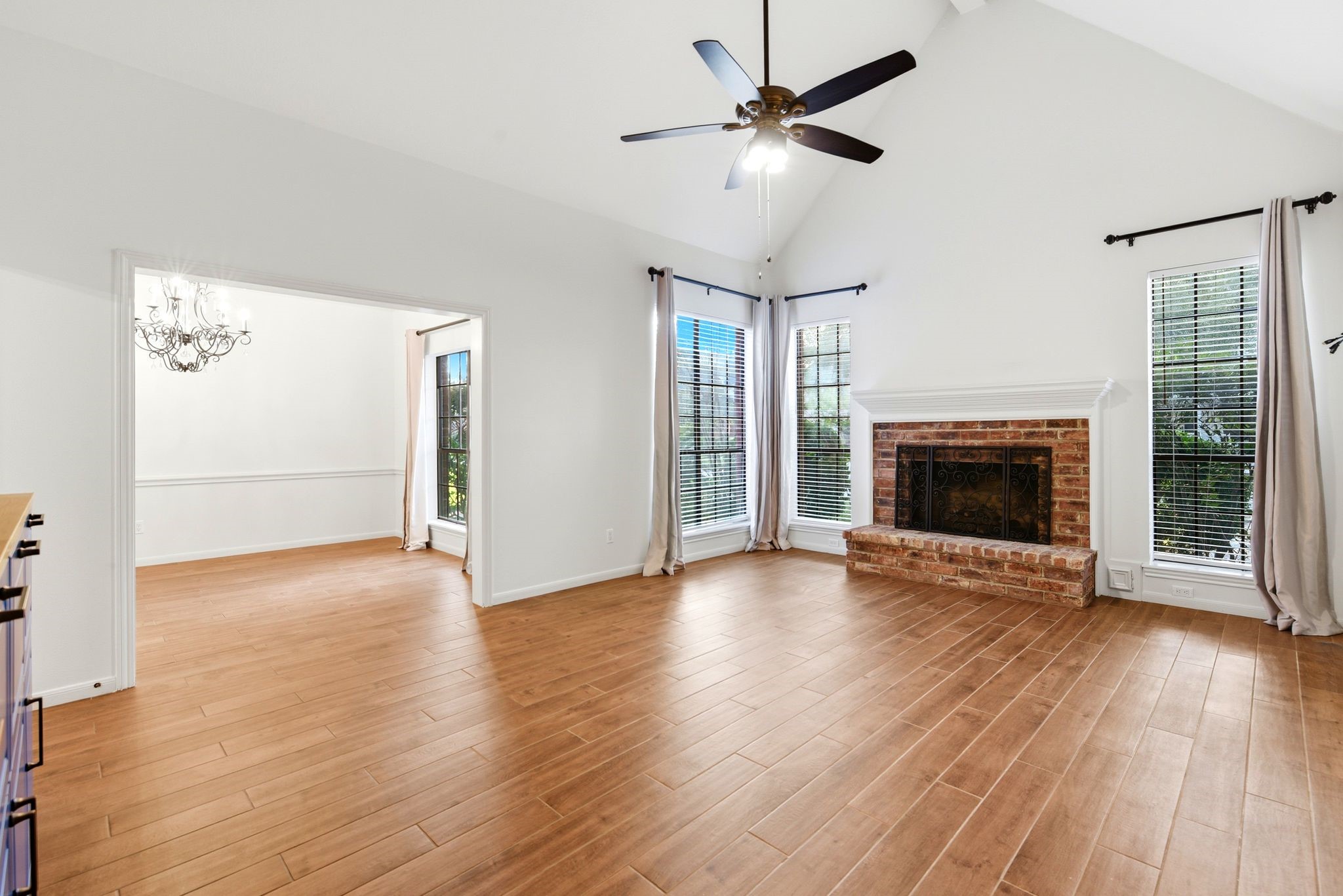 5626 Spring Lodge Drive Property Photo 7