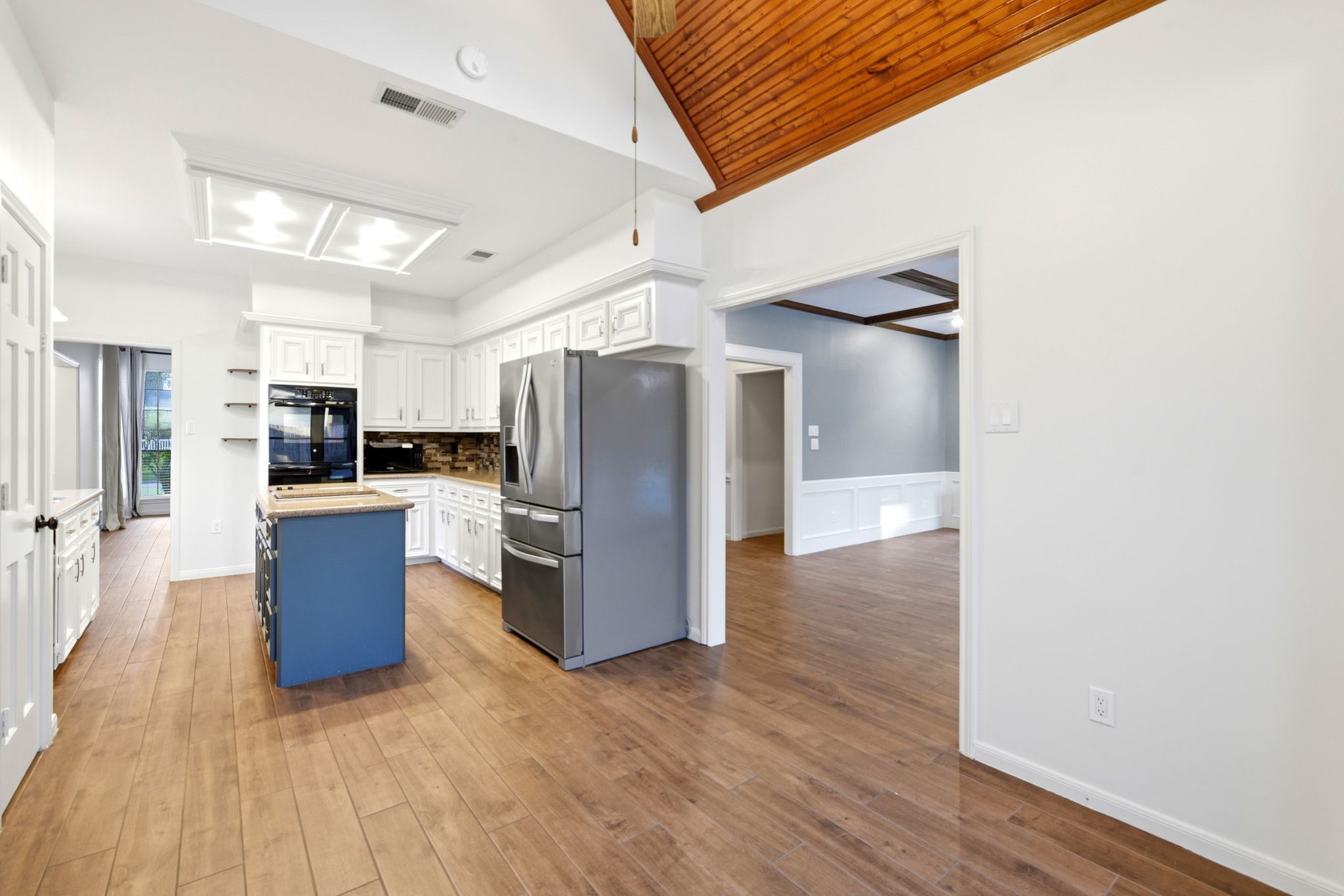 5626 Spring Lodge Drive Property Photo 16