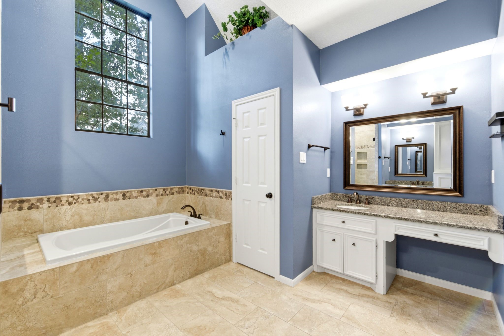 5626 Spring Lodge Drive Property Photo 24