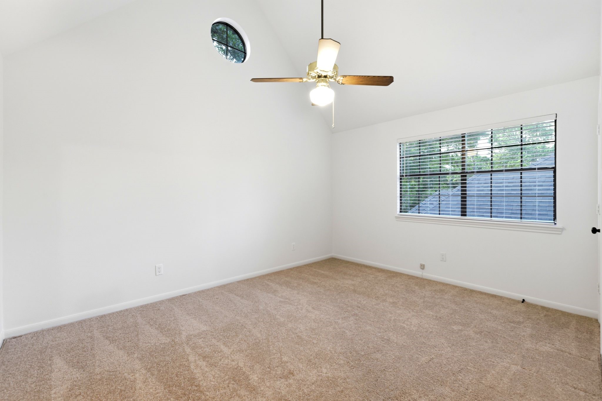 5626 Spring Lodge Drive Property Photo 33