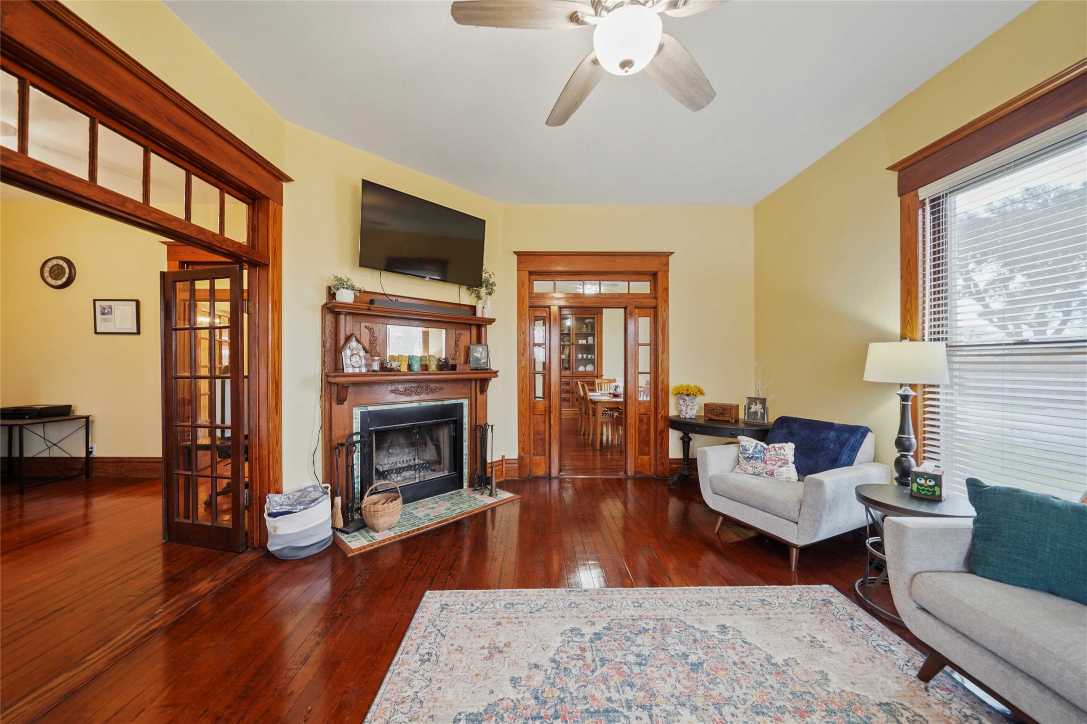 570 Wightman Street Property Photo 7