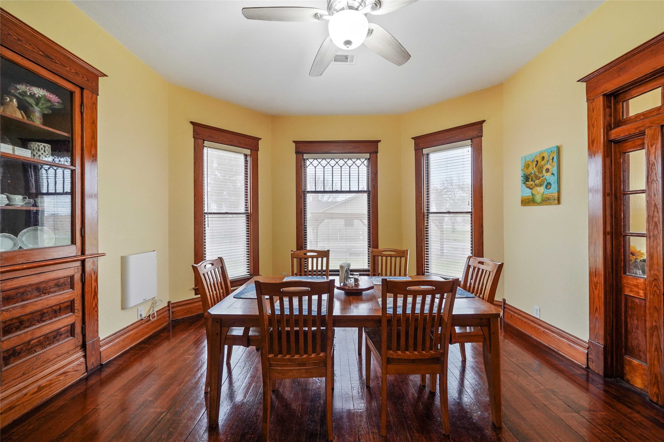 570 Wightman Street Property Photo 10