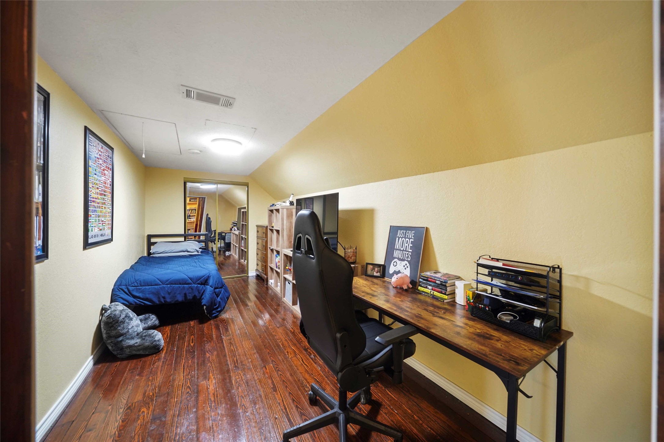 570 Wightman Street Property Photo 30