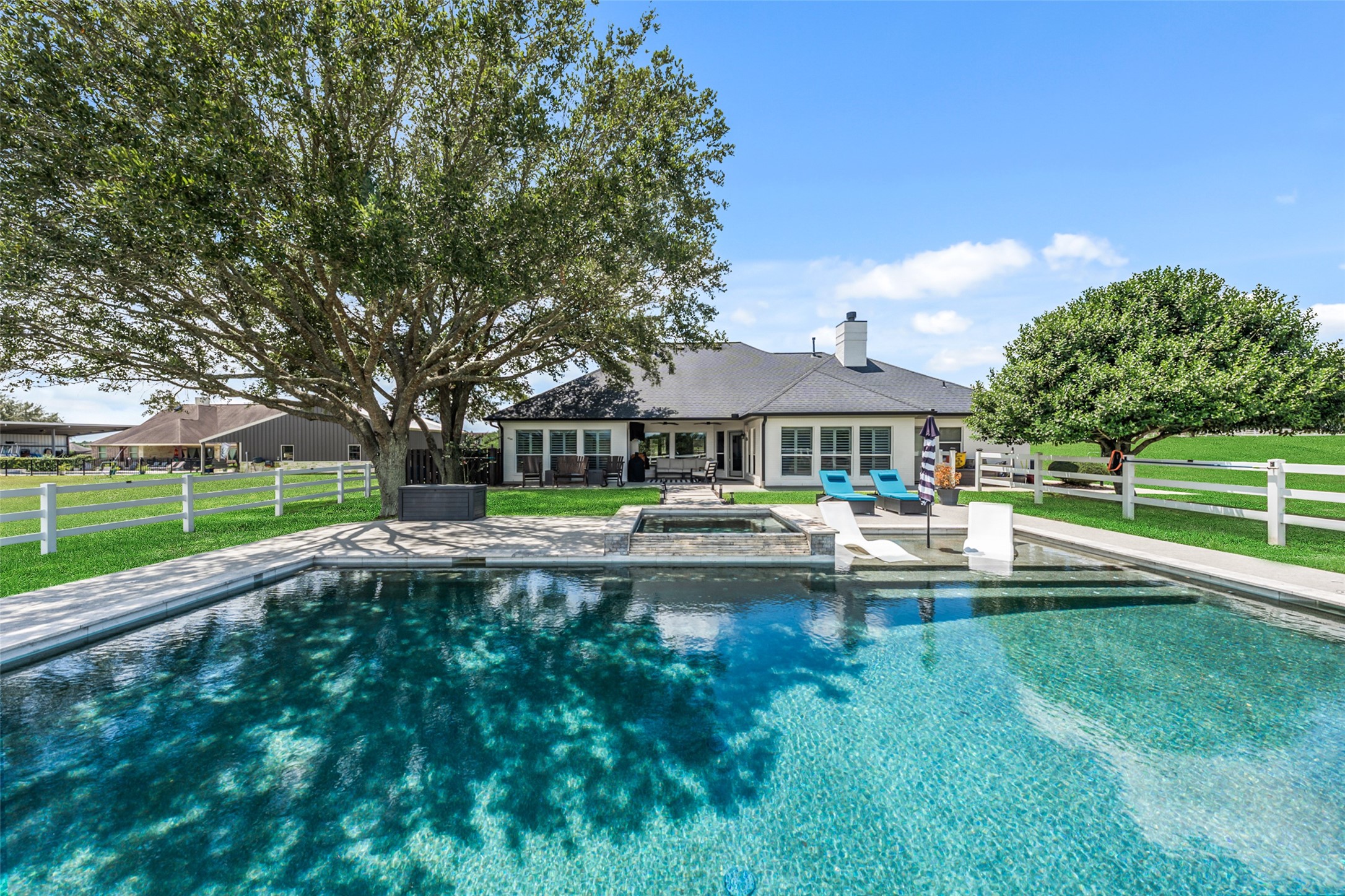 8775 Grand Lake Estates Drive 77316