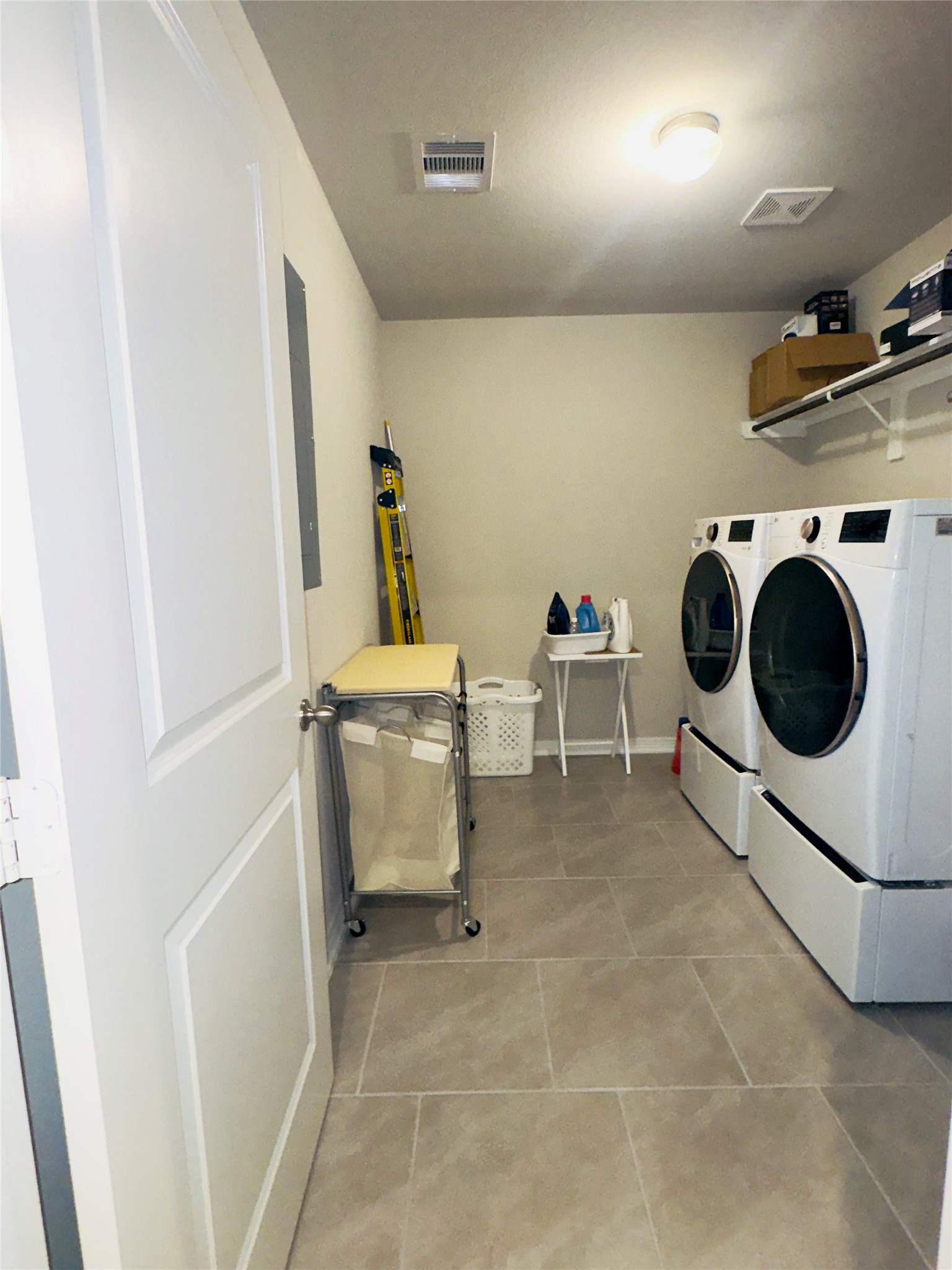 727 N Bayshore Drive Property Photo 22