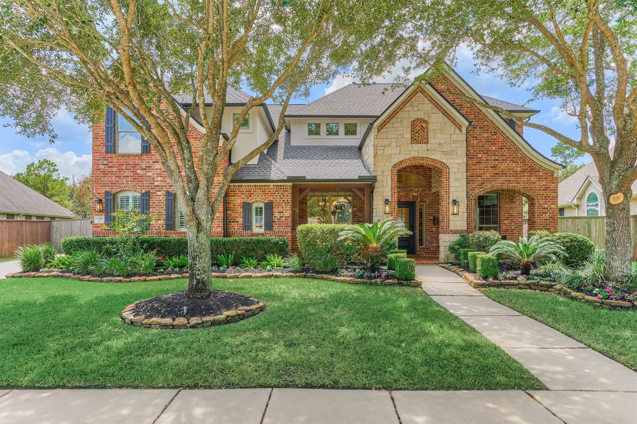 13819 Majestic Spring Lane Property Photo 1
