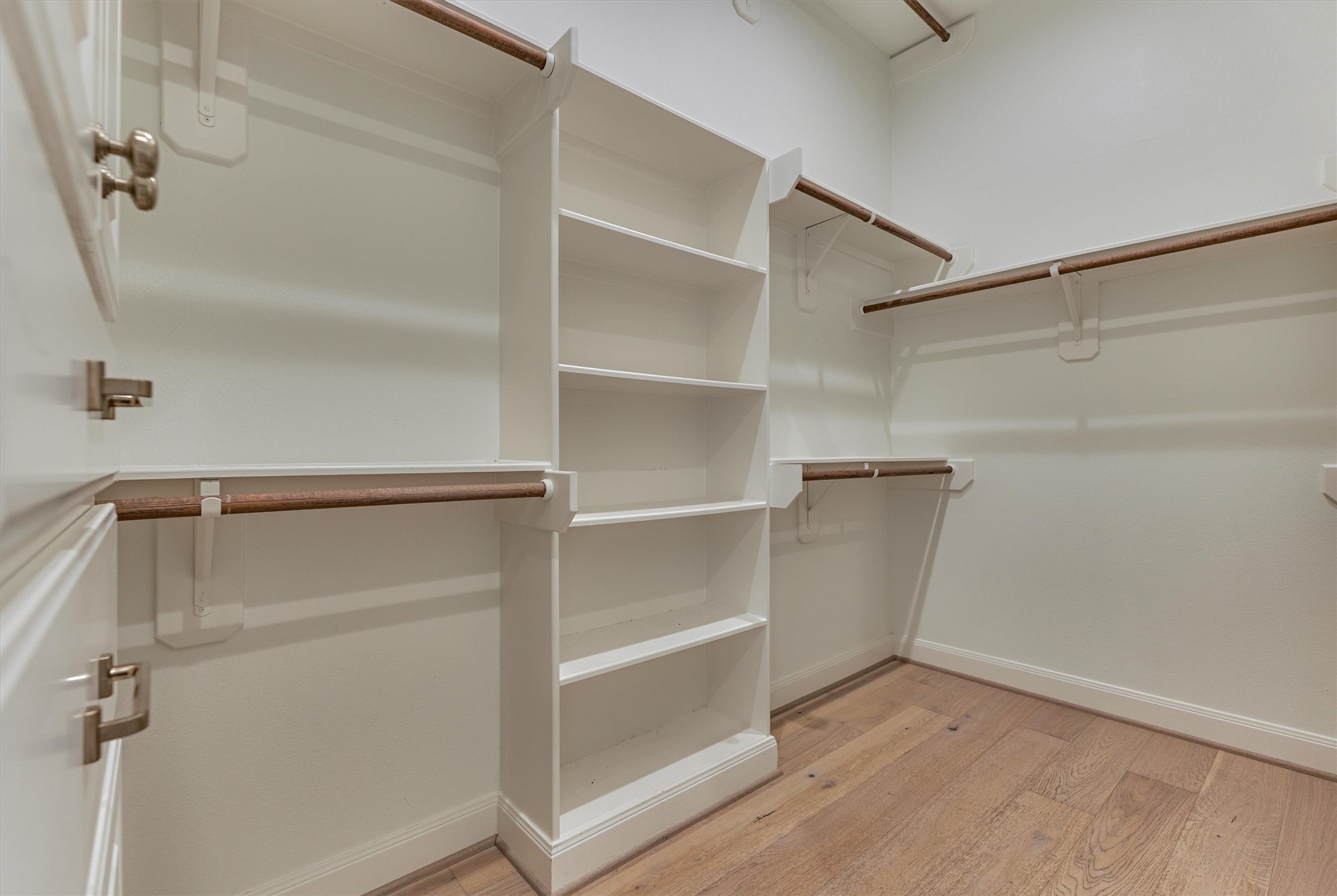 13819 Majestic Spring Lane Property Photo 29