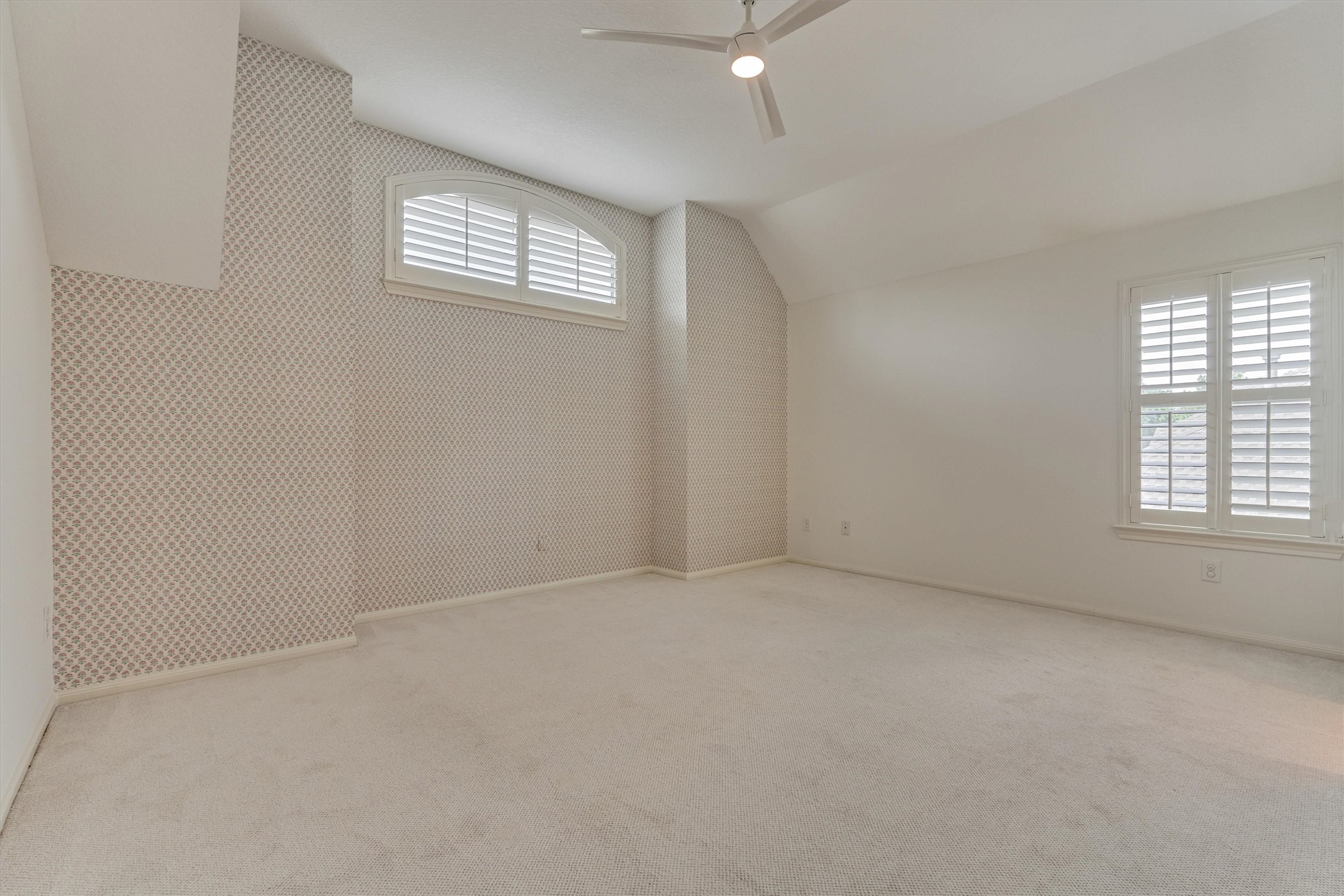 13819 Majestic Spring Lane Property Photo 32