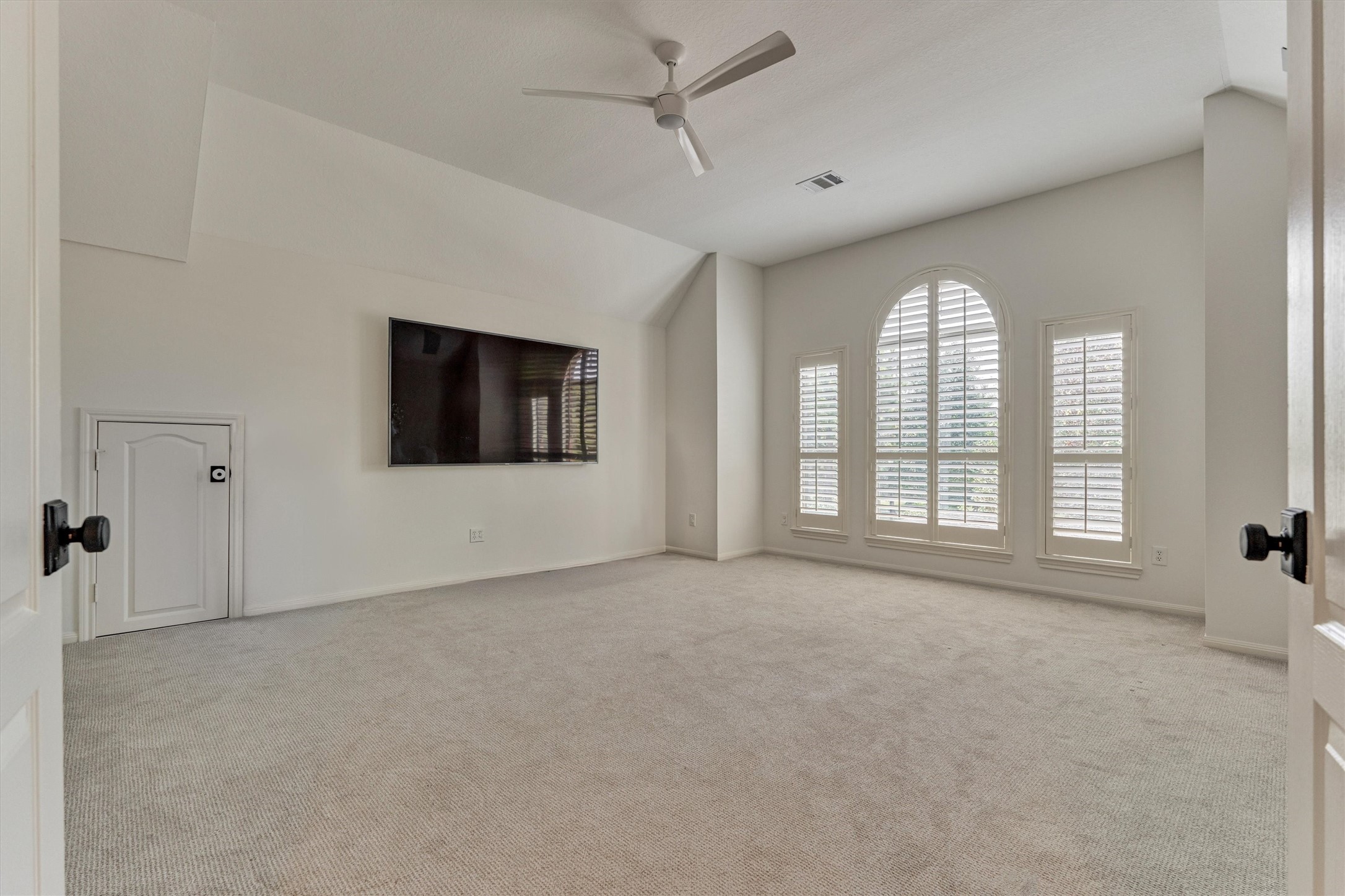 13819 Majestic Spring Lane Property Photo 39