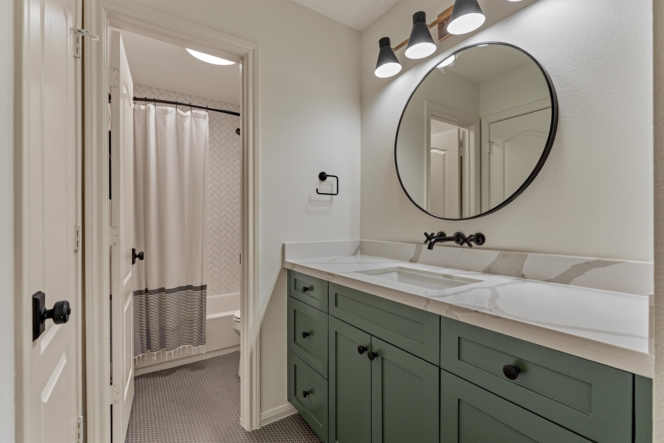 13819 Majestic Spring Lane Property Photo 41