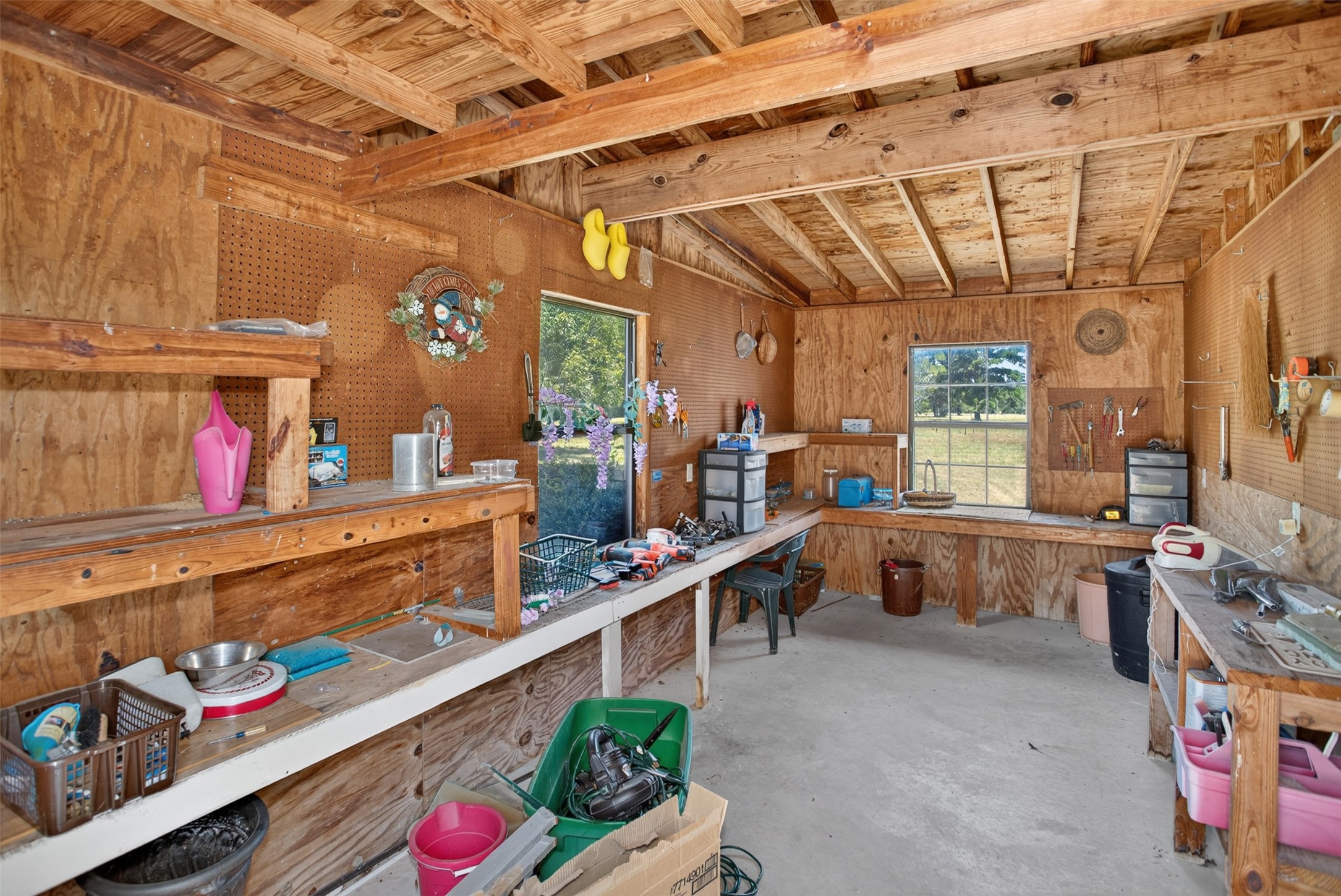 1253 Meadowview Street Property Photo 34