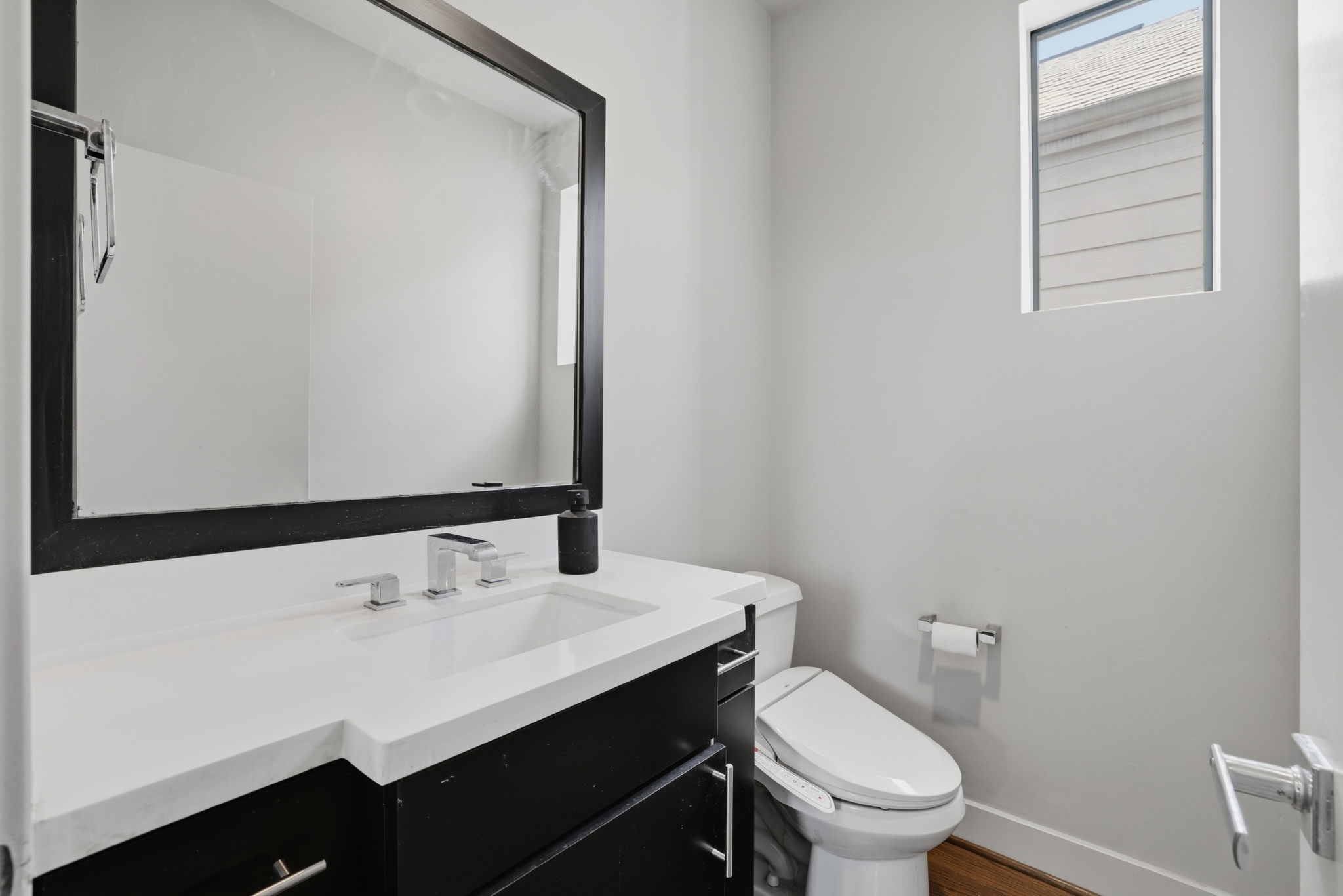 5634 Petty Street A Property Photo 16