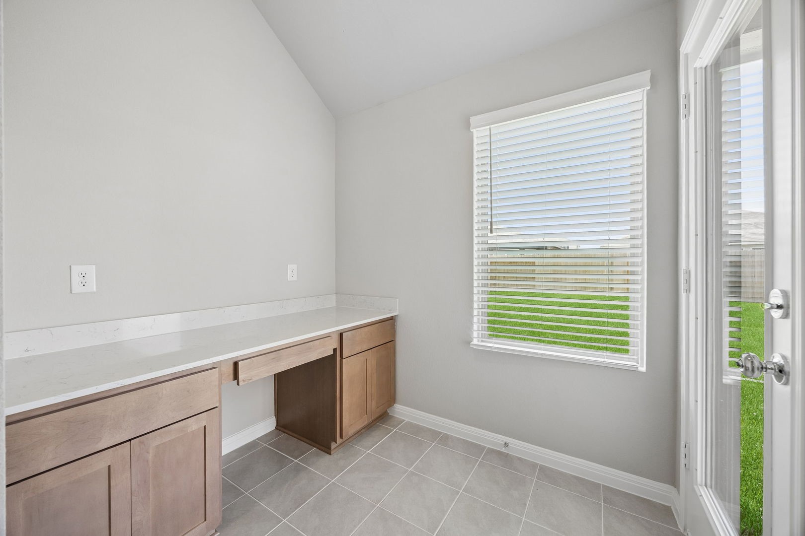 1208 Pavia Fields Drive Property Photo 14