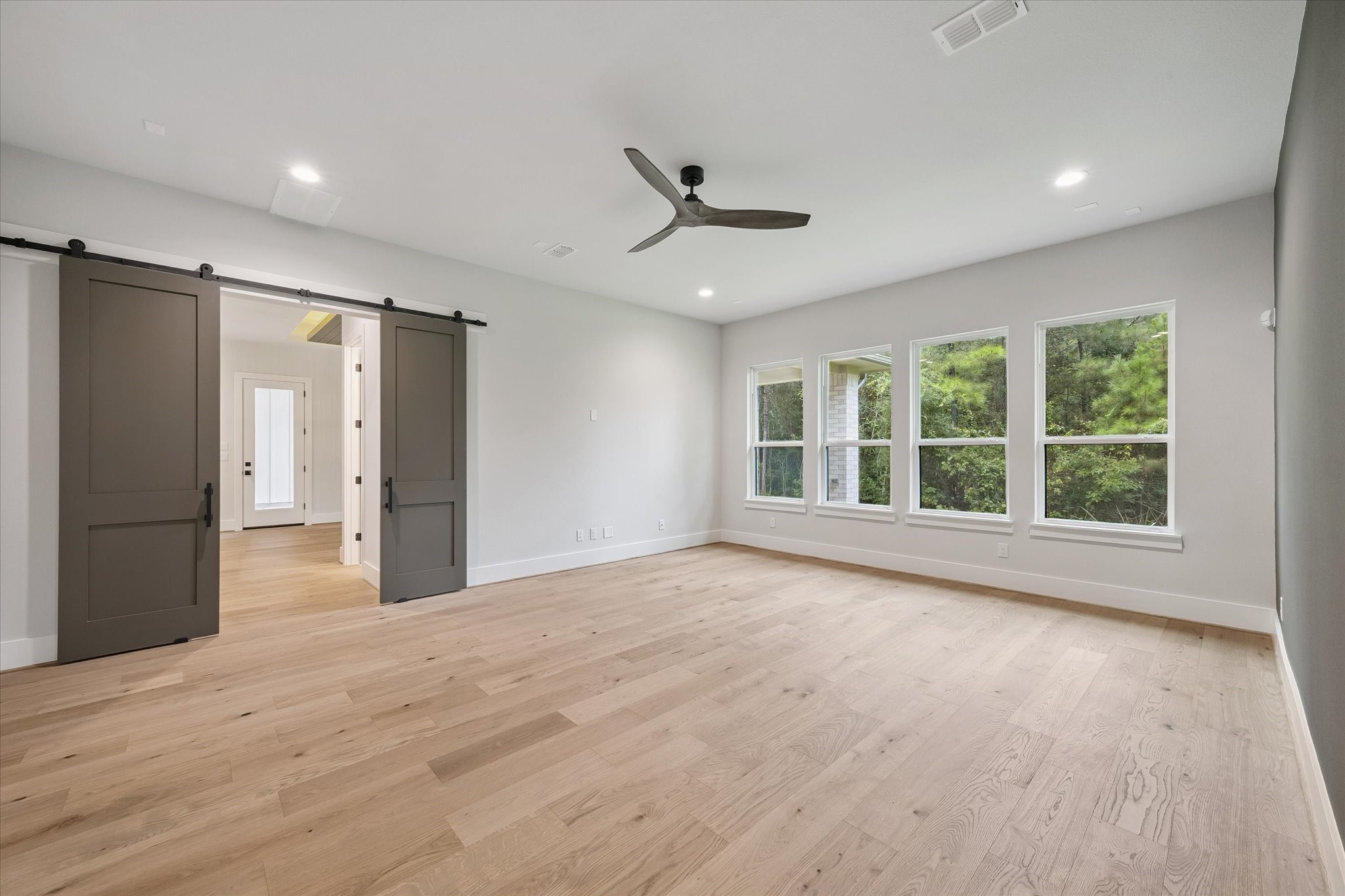 11843 Grand North Road Property Photo 15