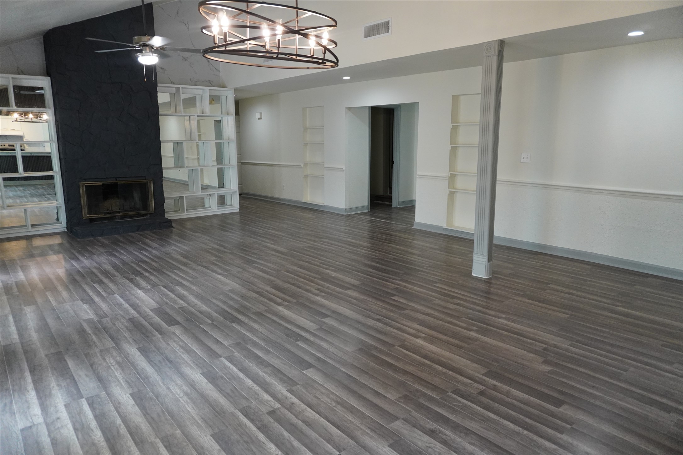6419 Teal Run Property Photo 2