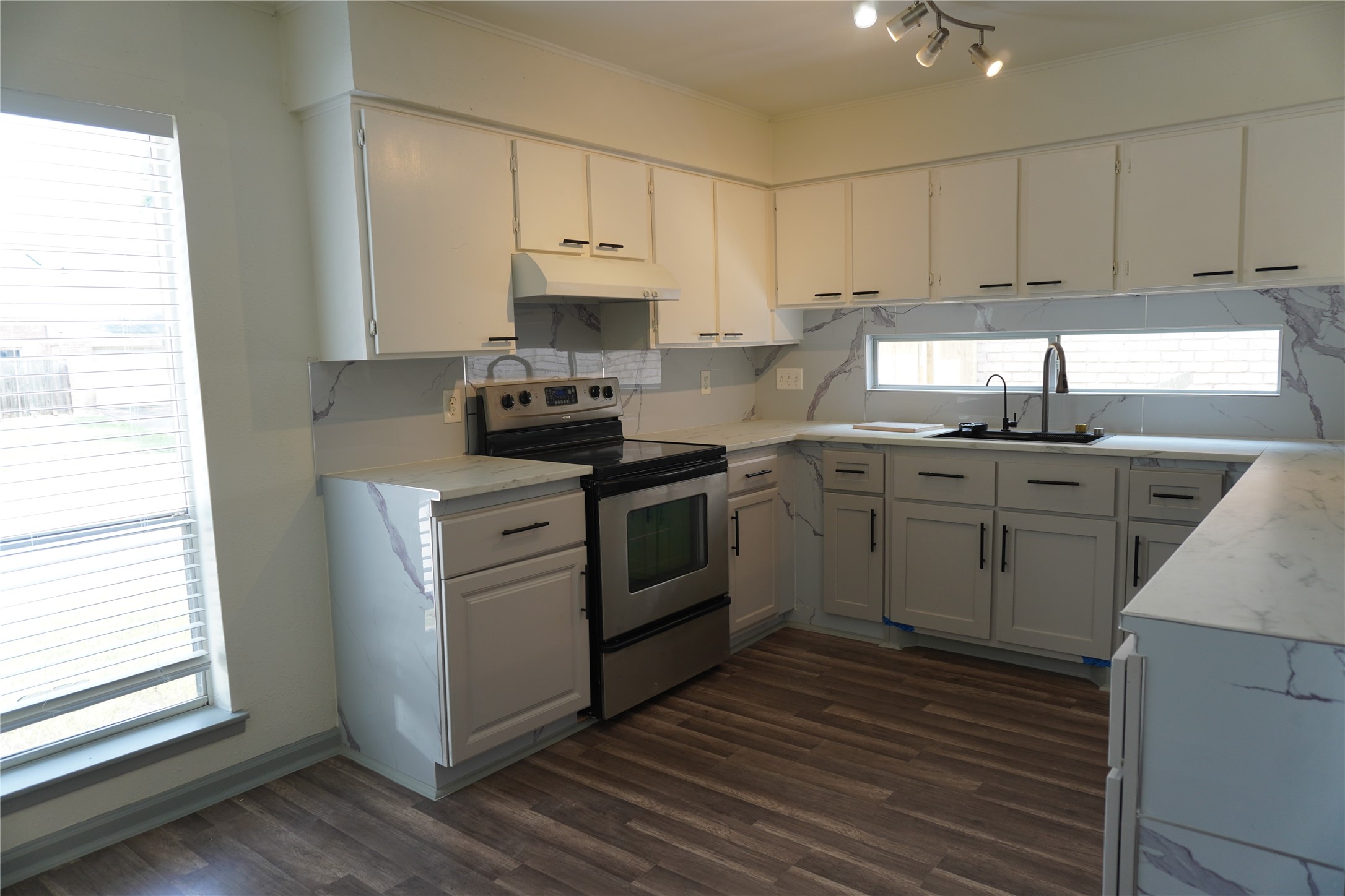 6419 Teal Run Property Photo 5