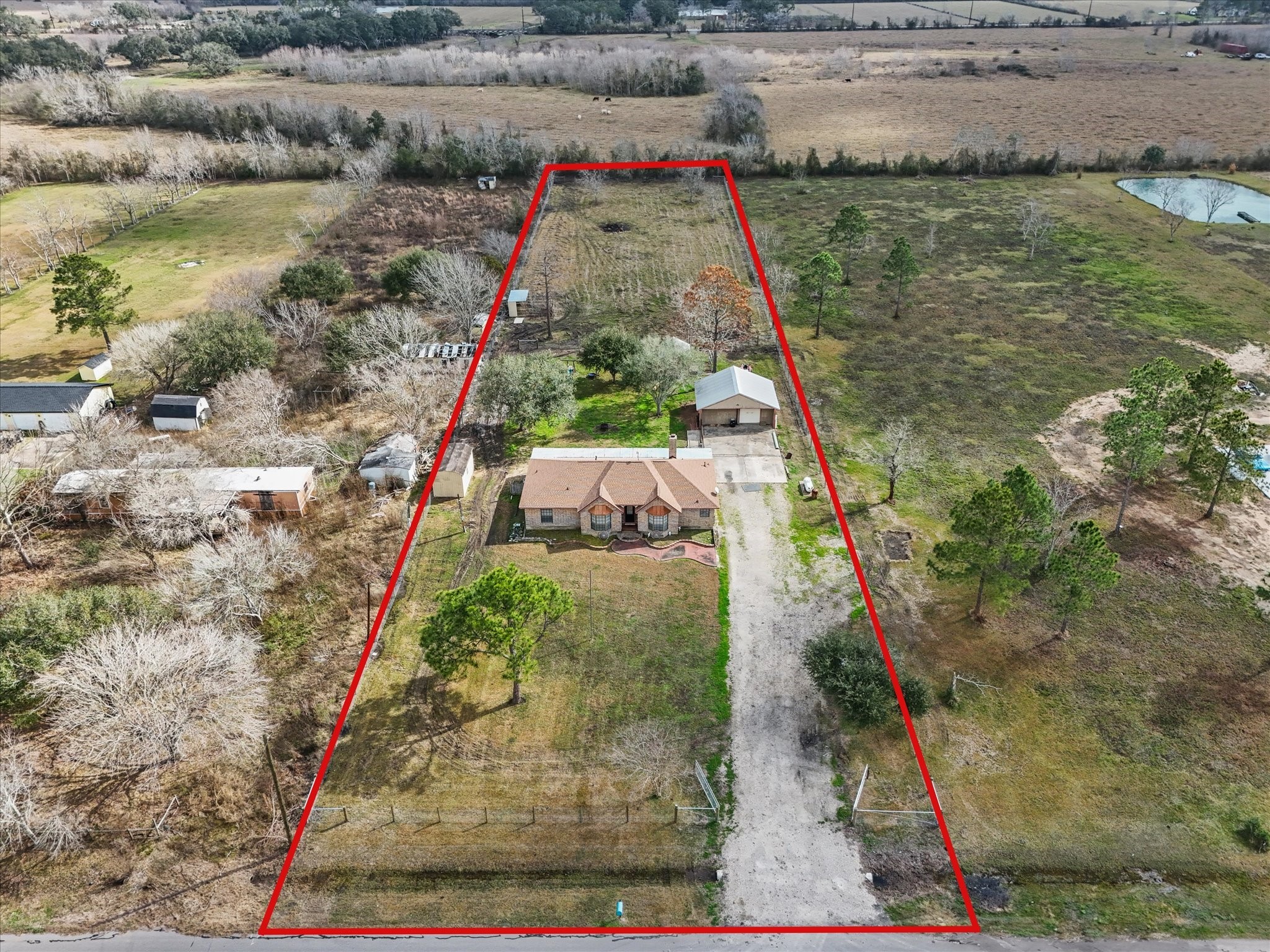 11725 Country Side Drive Property Photo 1