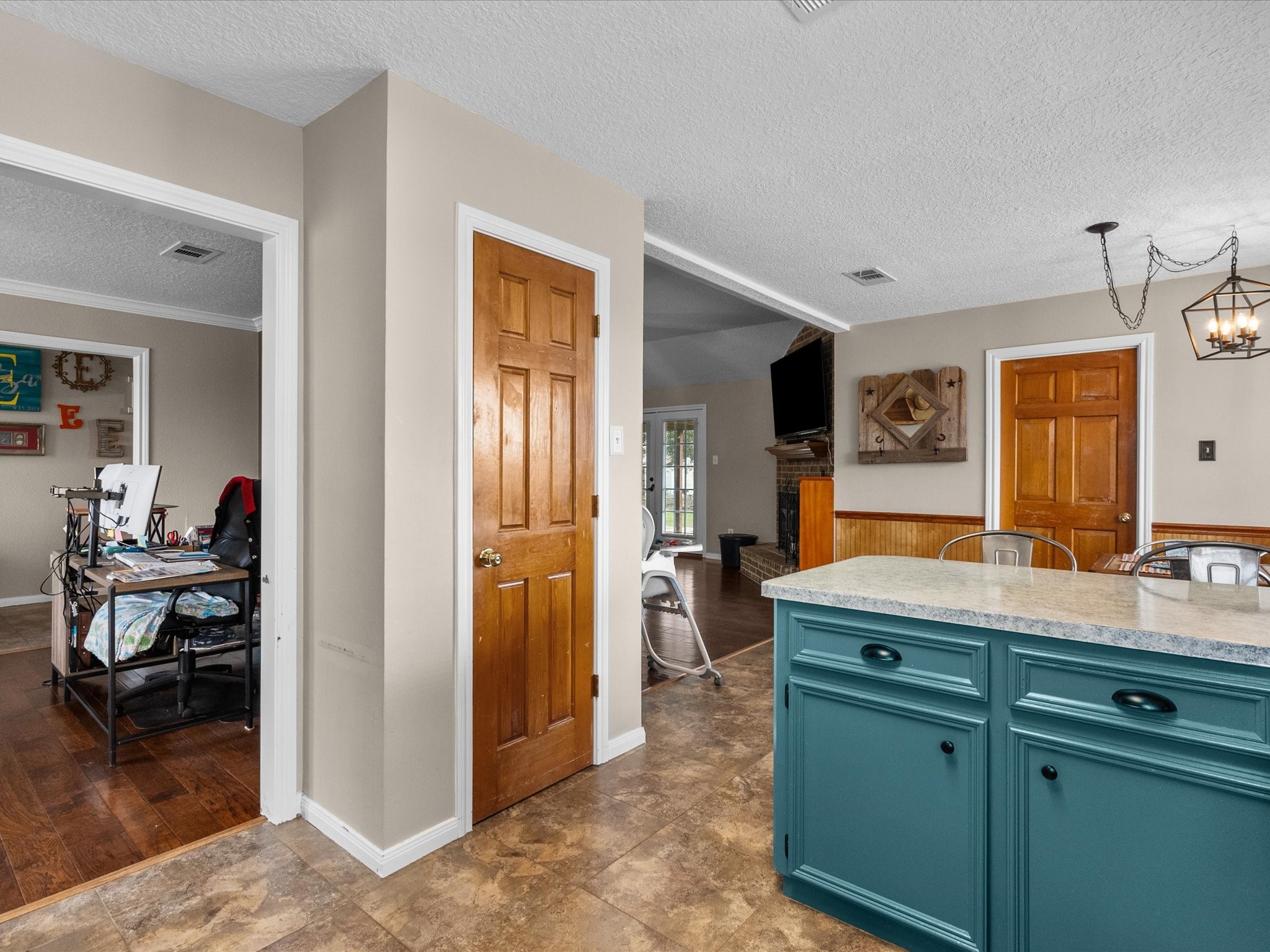 11725 Country Side Drive Property Photo 18
