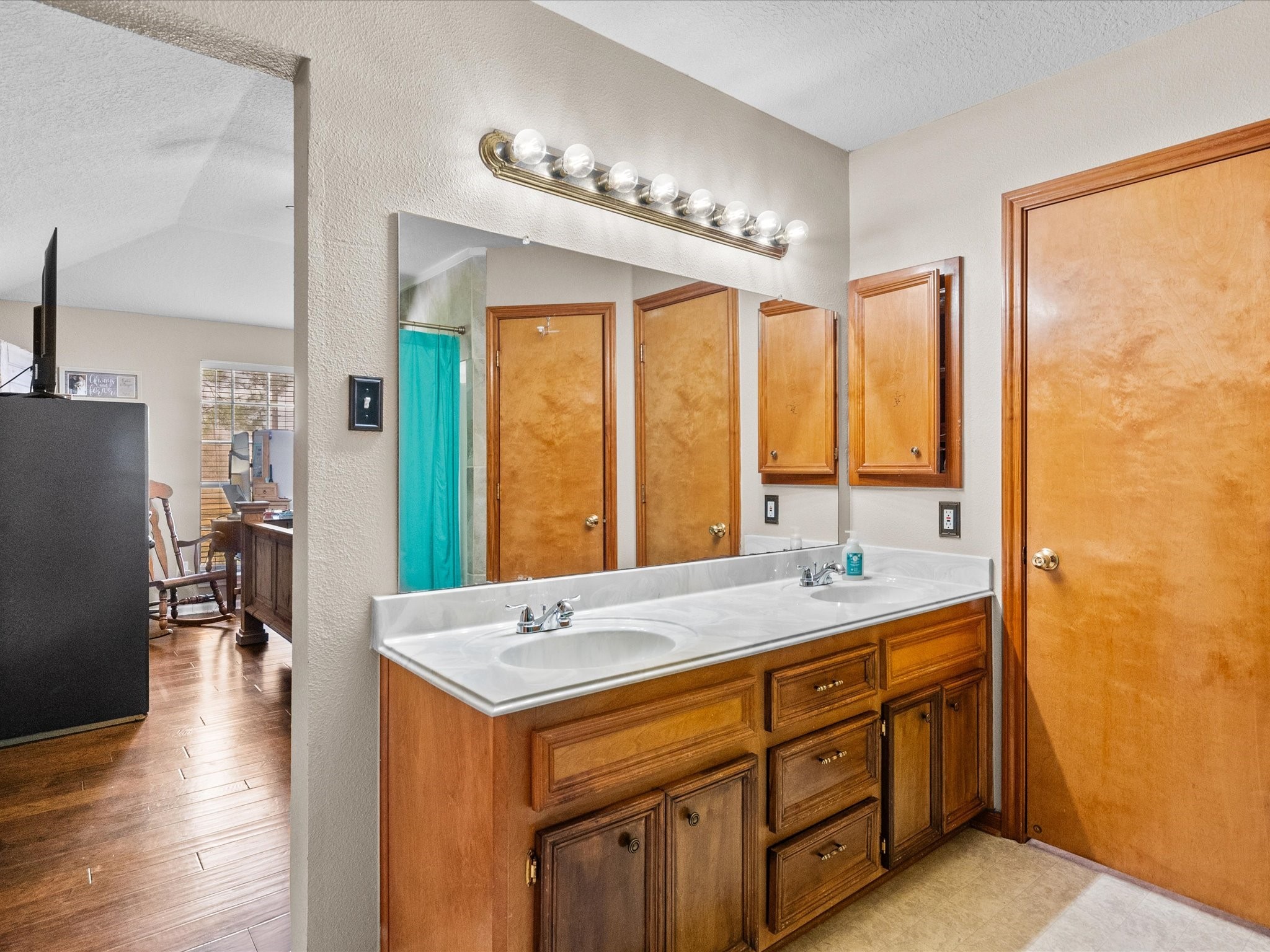 11725 Country Side Drive Property Photo 23