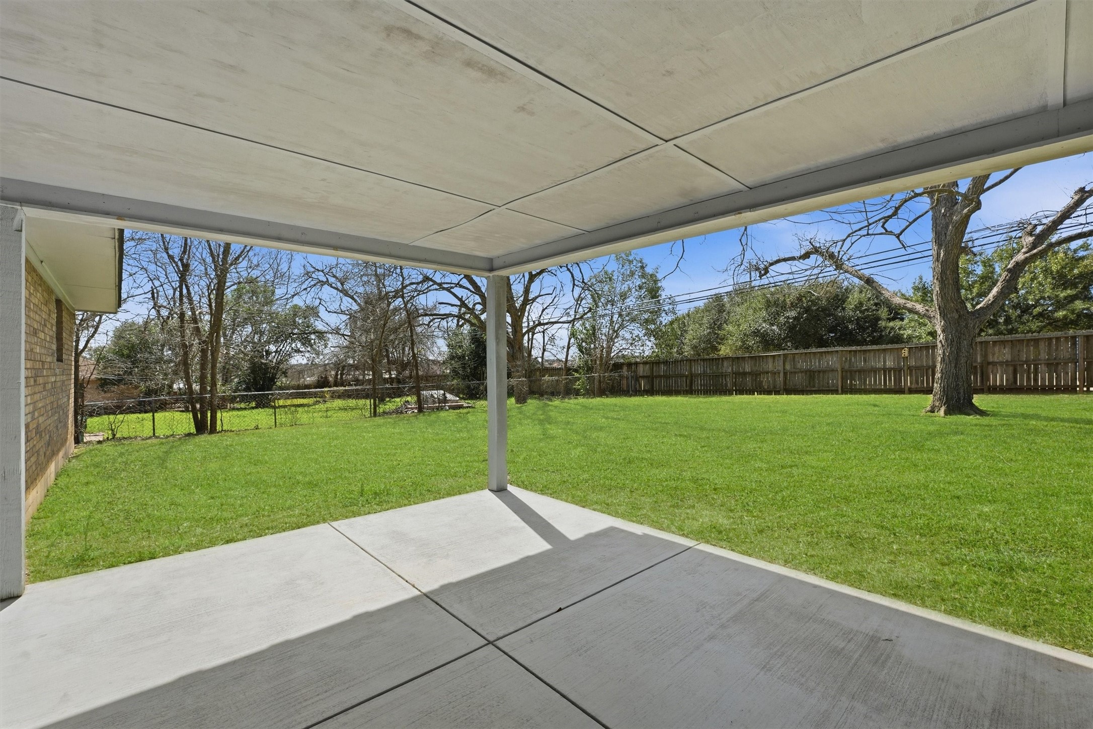 2412 Airline Drive Property Photo 22
