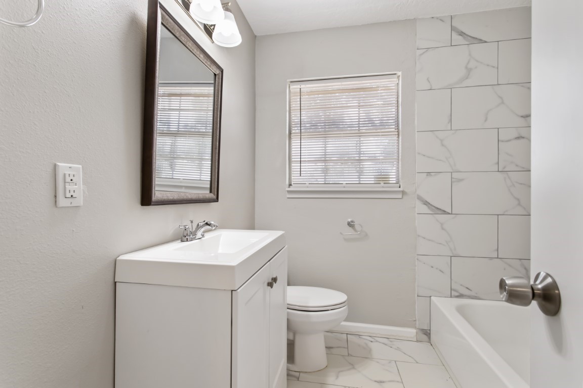 13210 Rockglen Street Property Photo 16