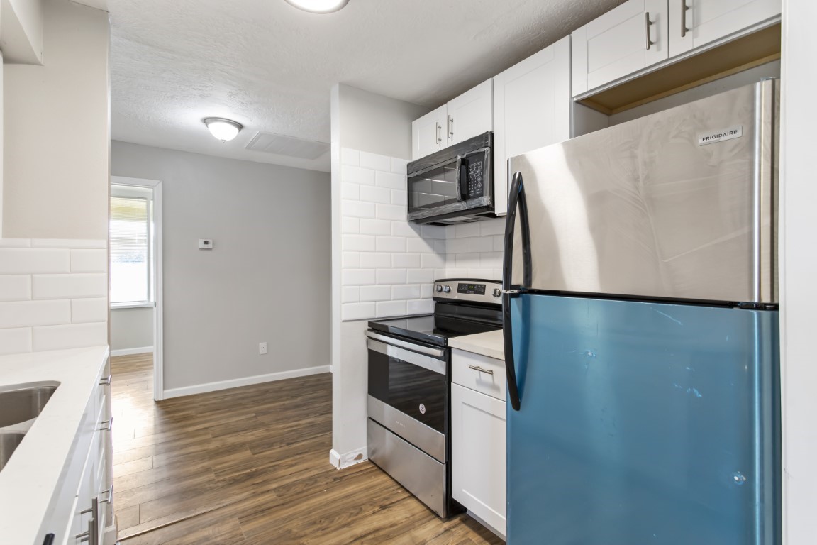 13210 Rockglen Street Property Photo 23