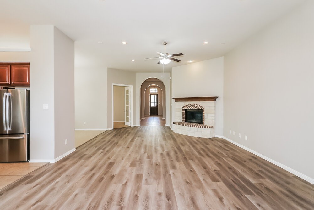 29023 Oldfield Court Property Photo 5