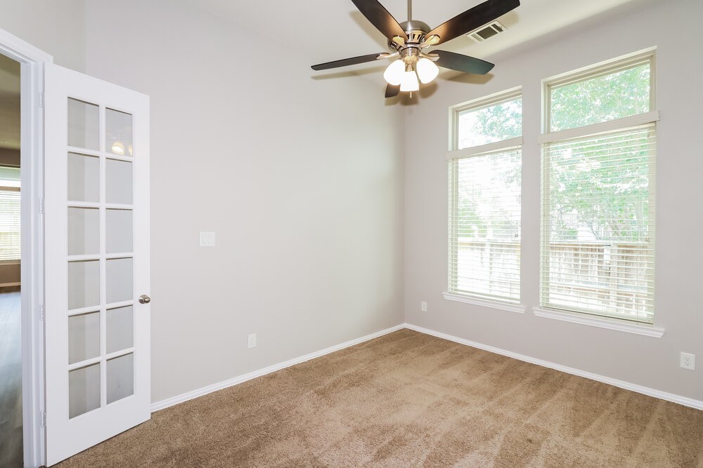 29023 Oldfield Court Property Photo 10