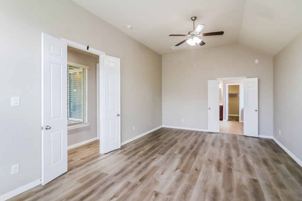 29023 Oldfield Court Property Photo 12