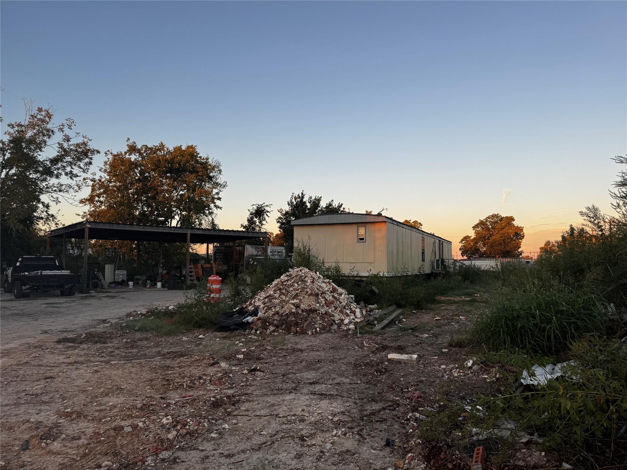 16516 Boss Gaston Street Property Photo 7