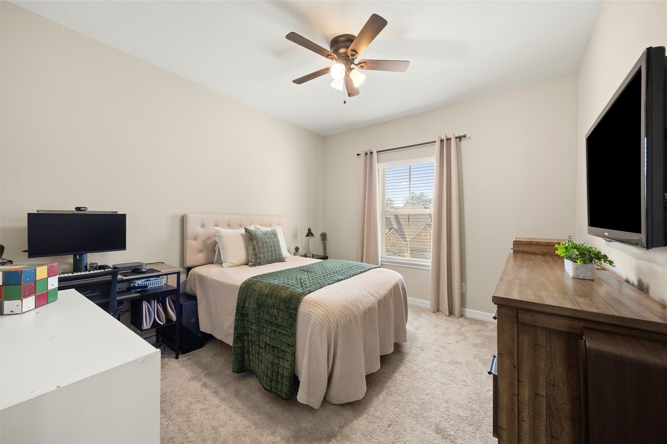 223 Reynosa Court Property Photo 27