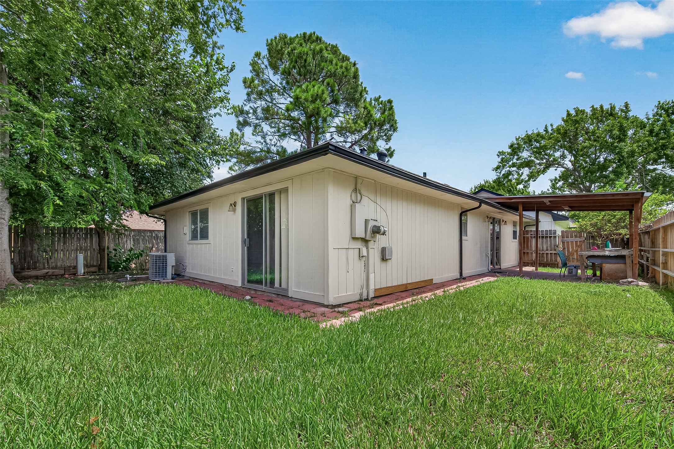 10814 Parkland Woods Drive Property Photo 27